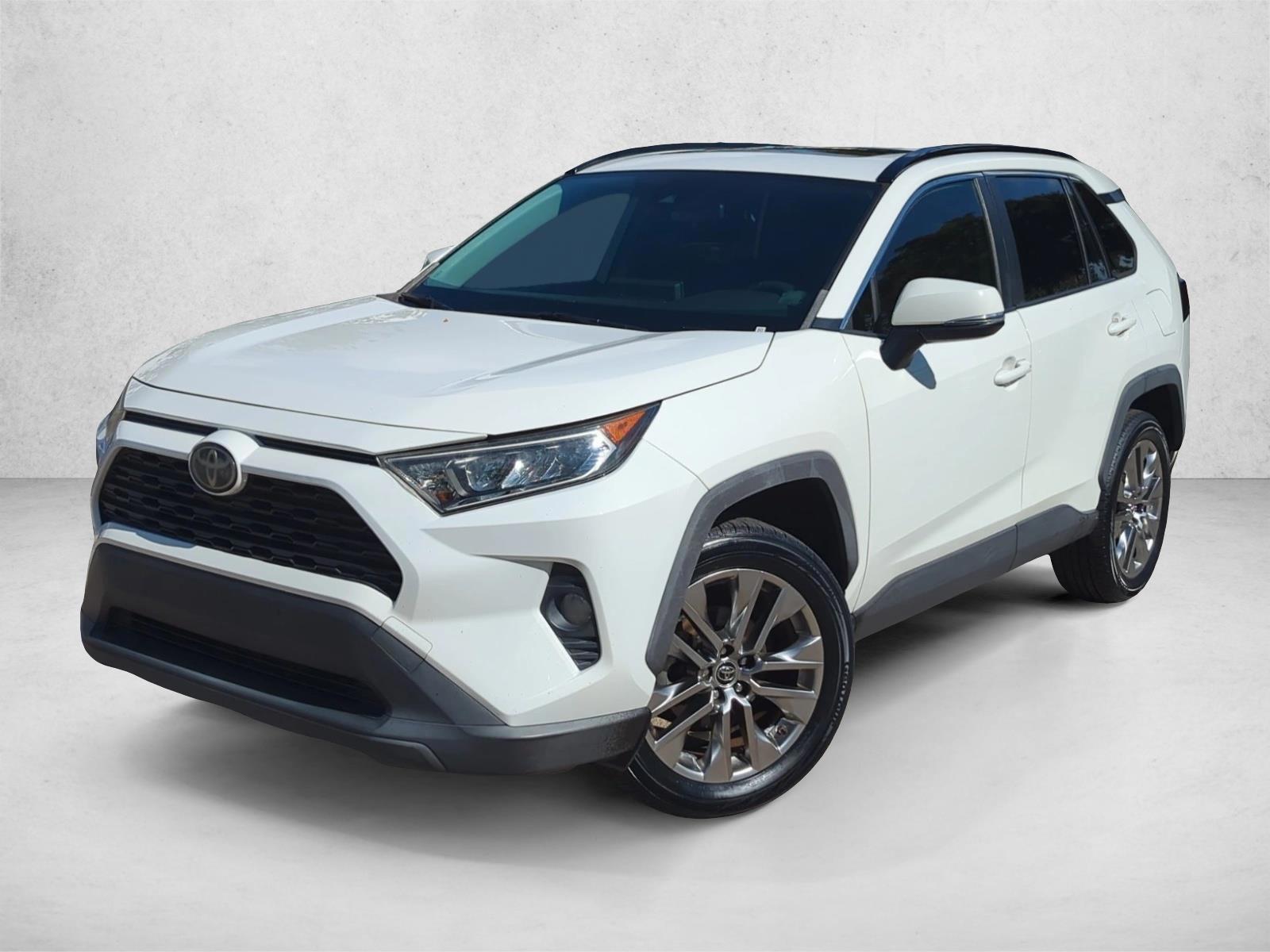 Thumbnail: 2019 Toyota RAV4 - 1