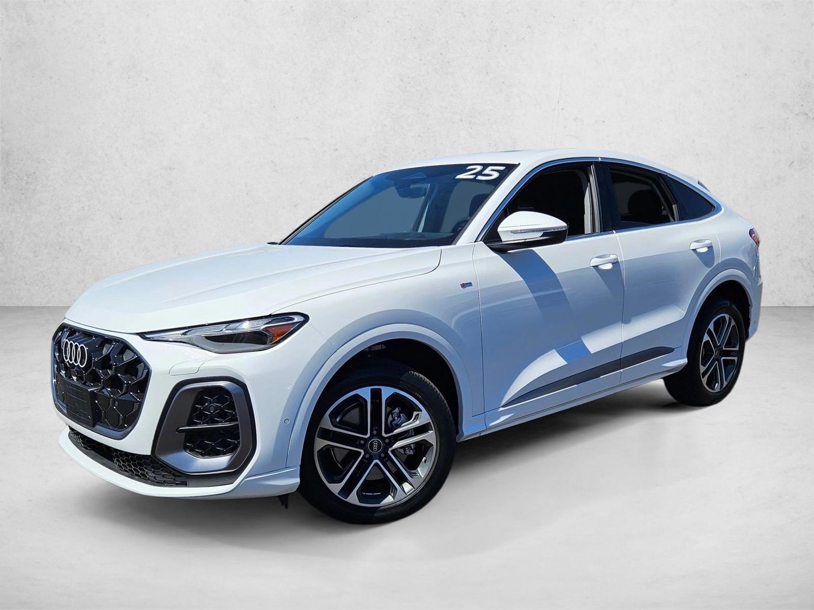 Thumbnail: 2025 Audi Q5 - 2