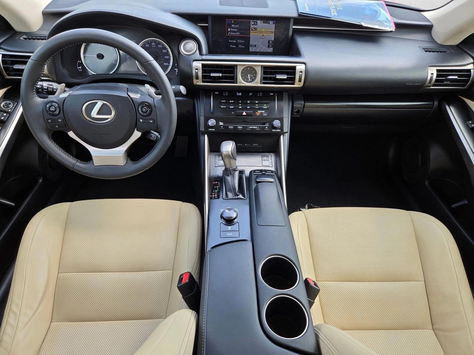Thumbnail: 2014 Lexus IS - 4