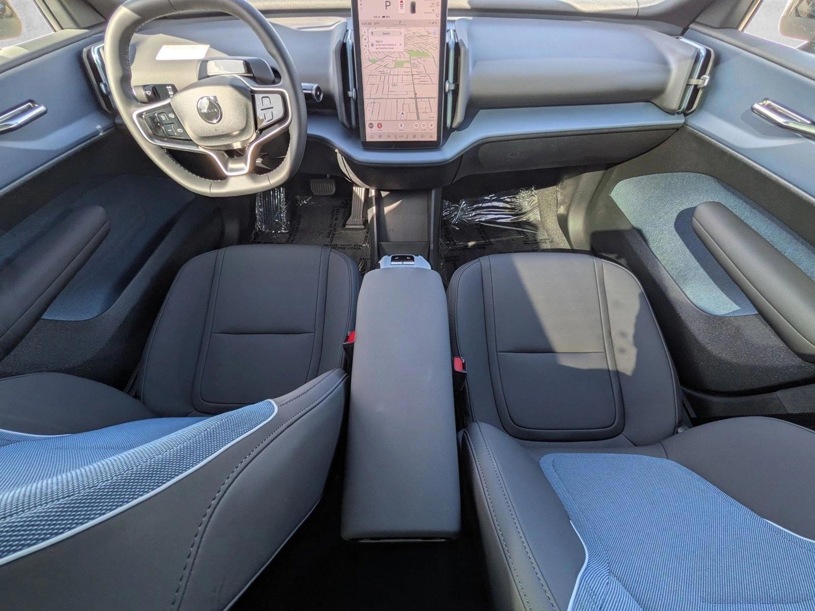Thumbnail: 2026 Volvo EX30 - 4