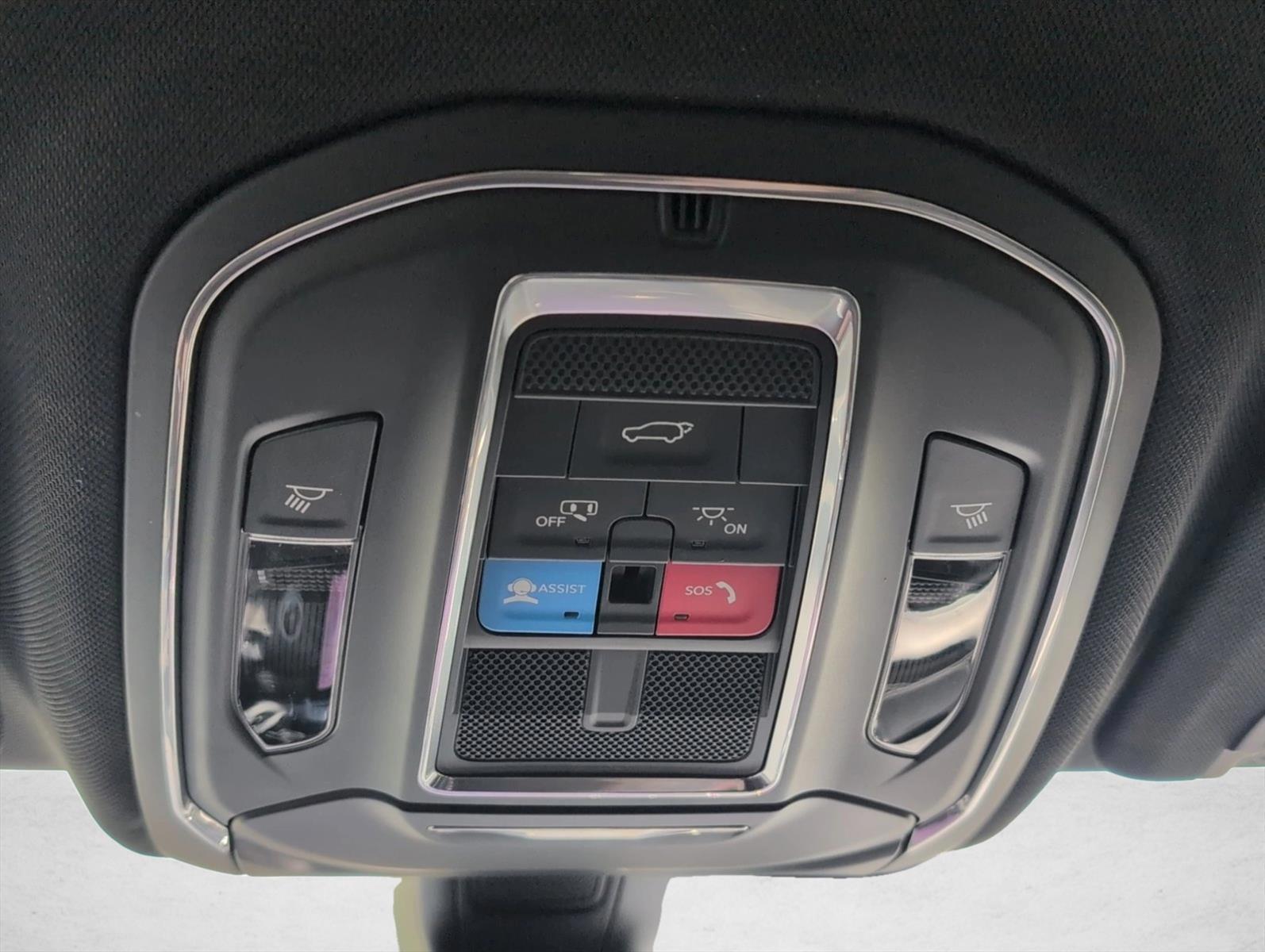 2025 Jeep Grand Cherokee Limited - Photo 13