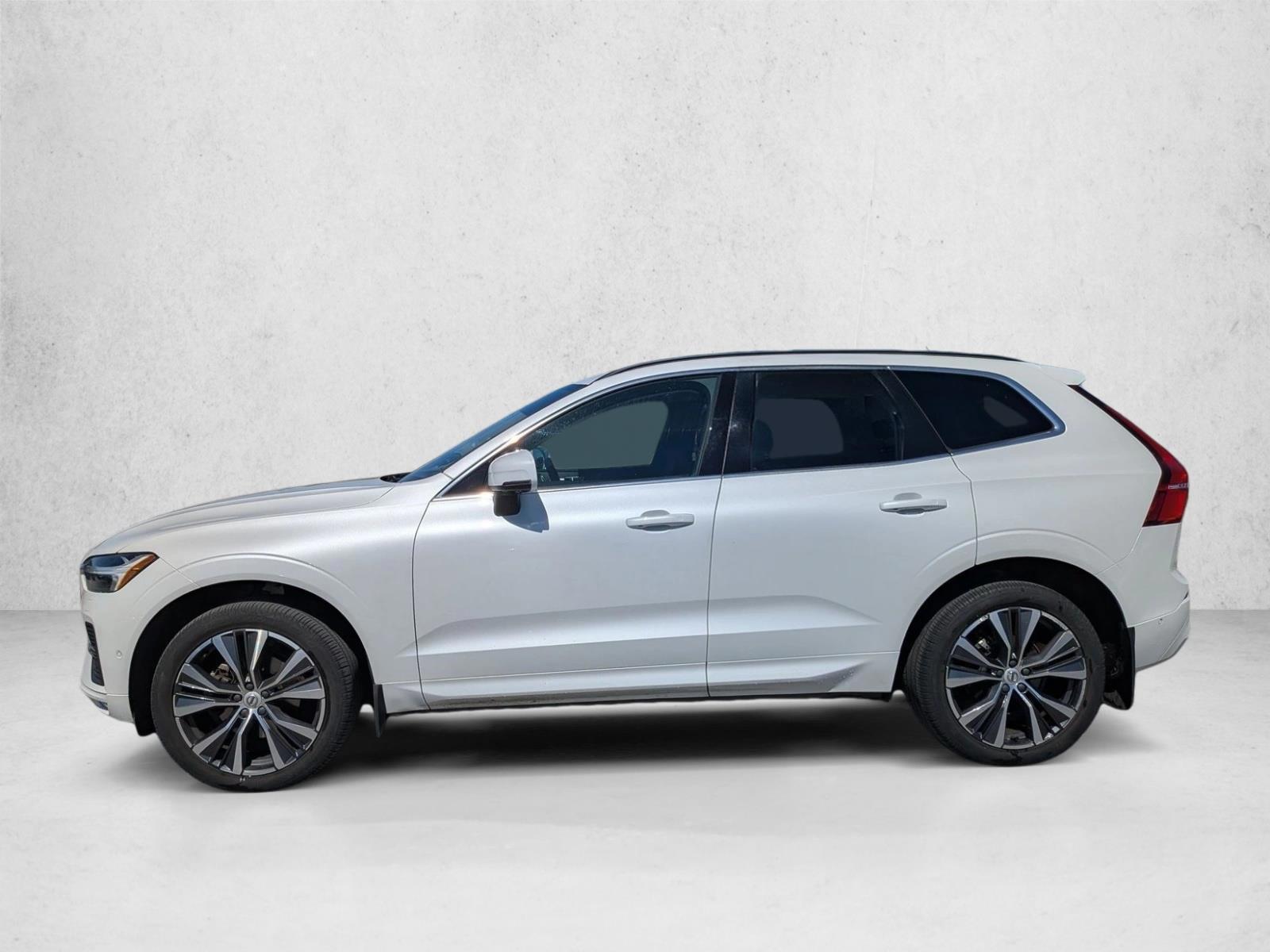 Thumbnail: 2022 Volvo XC60 - 2