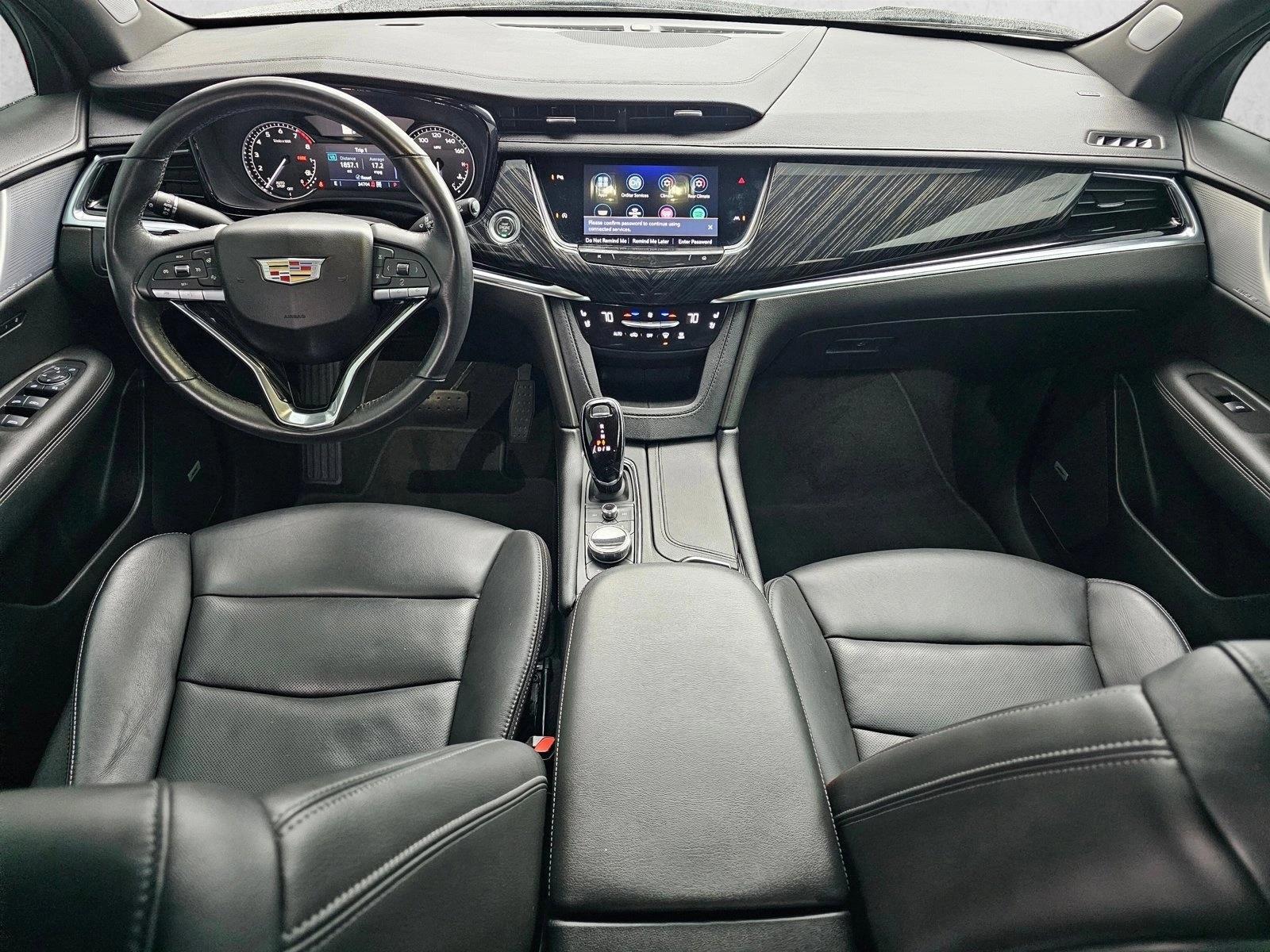 Thumbnail: 2023 Cadillac XT6 - 3