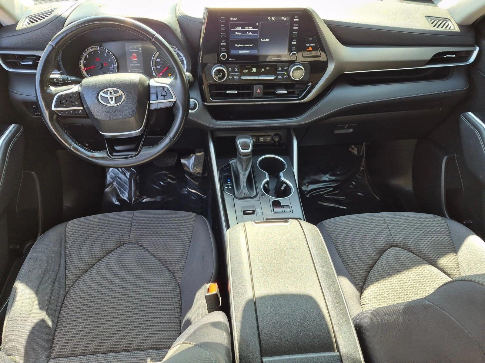 Thumbnail: 2021 Toyota Highlander - 4
