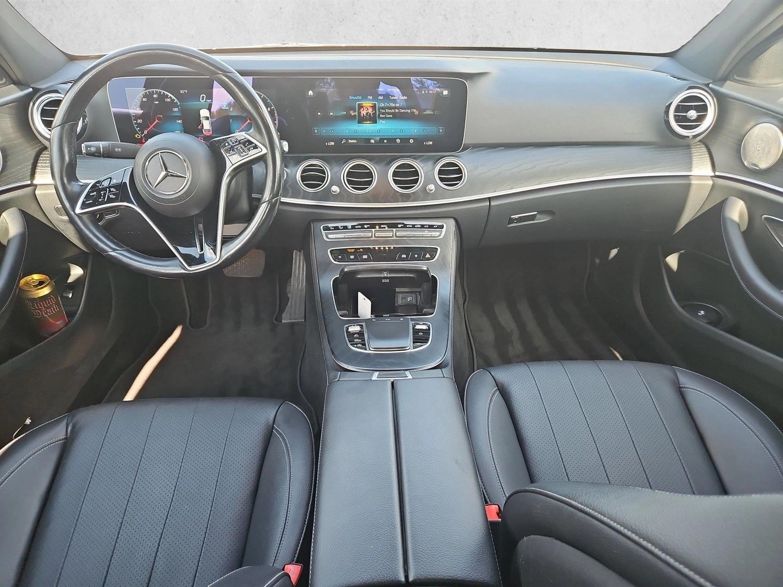 Thumbnail: 2022 Mercedes-Benz E-Class - 3
