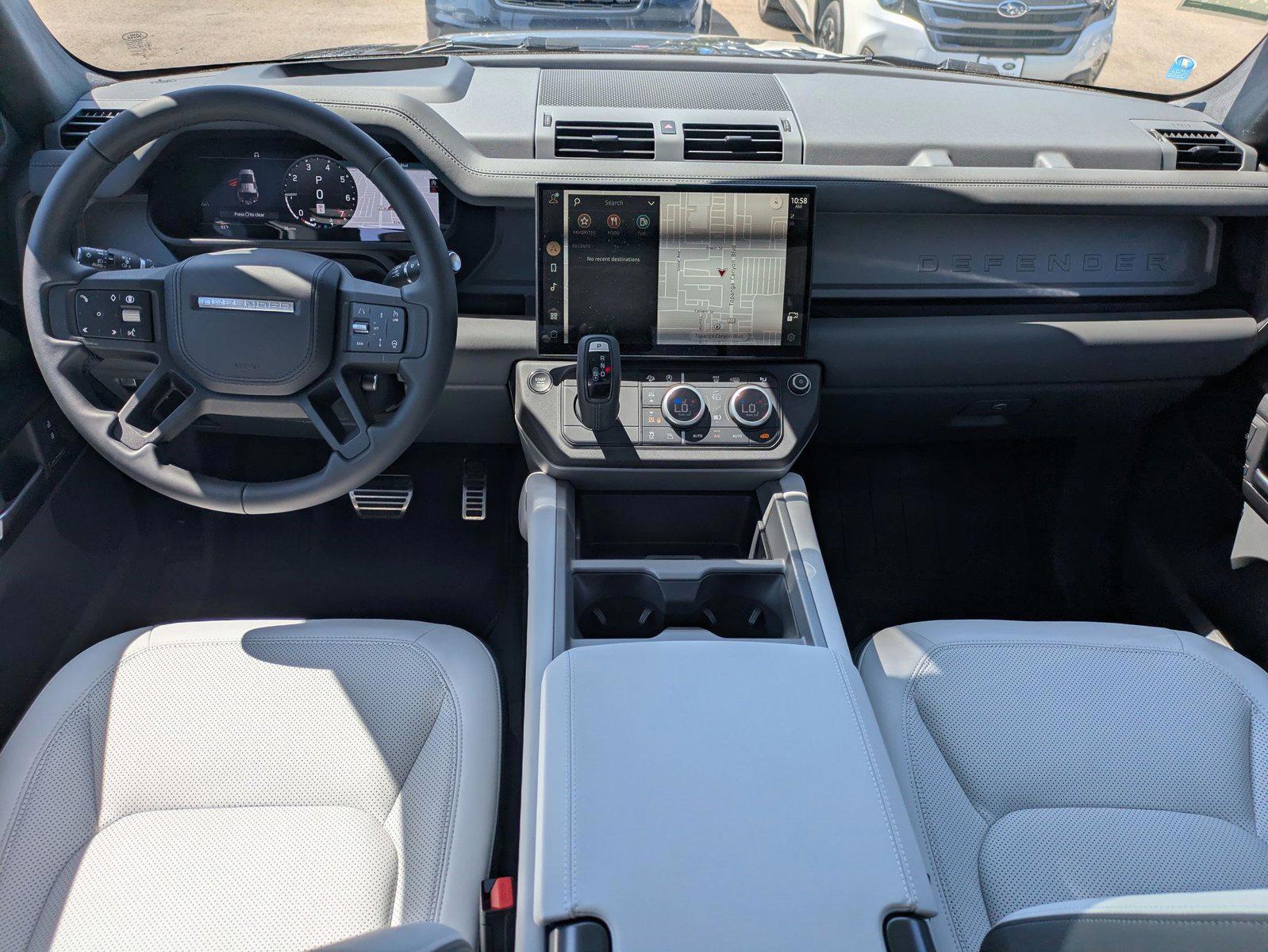 2026 Land Rover Defender X - Photo 18
