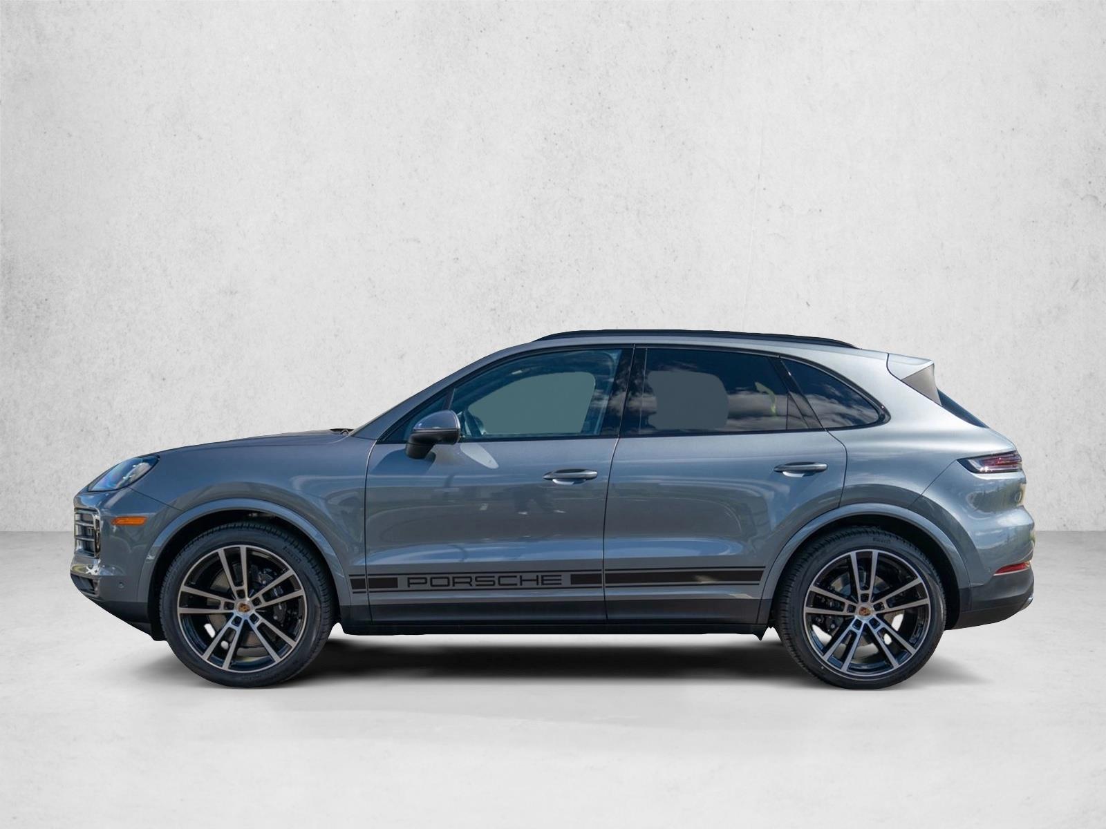 Thumbnail: 2026 Porsche Cayenne - 2