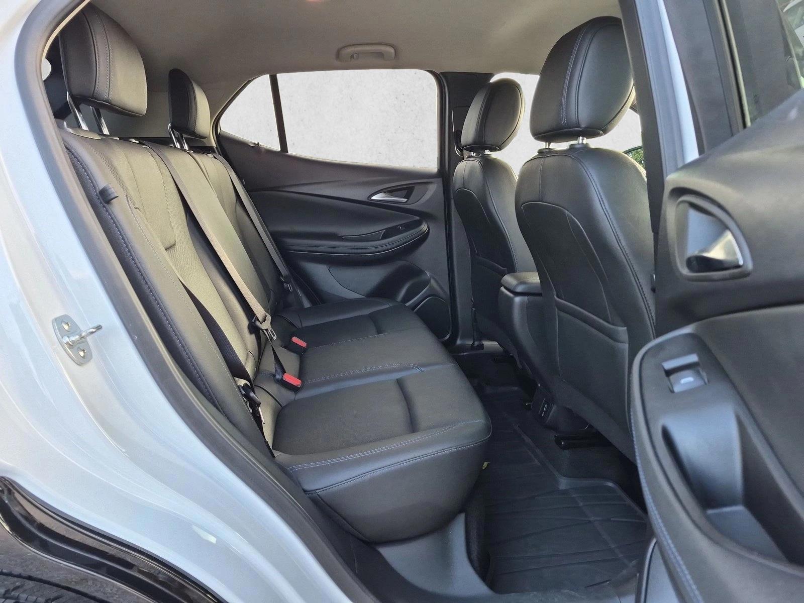 2025 Buick Encore GX Sport Touring - Photo 18