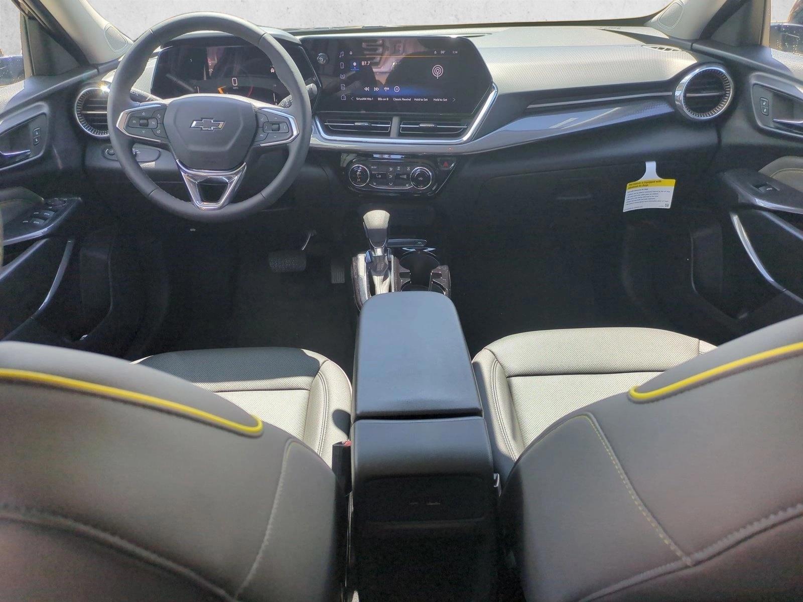 Thumbnail: 2026 Chevrolet Trax - 3