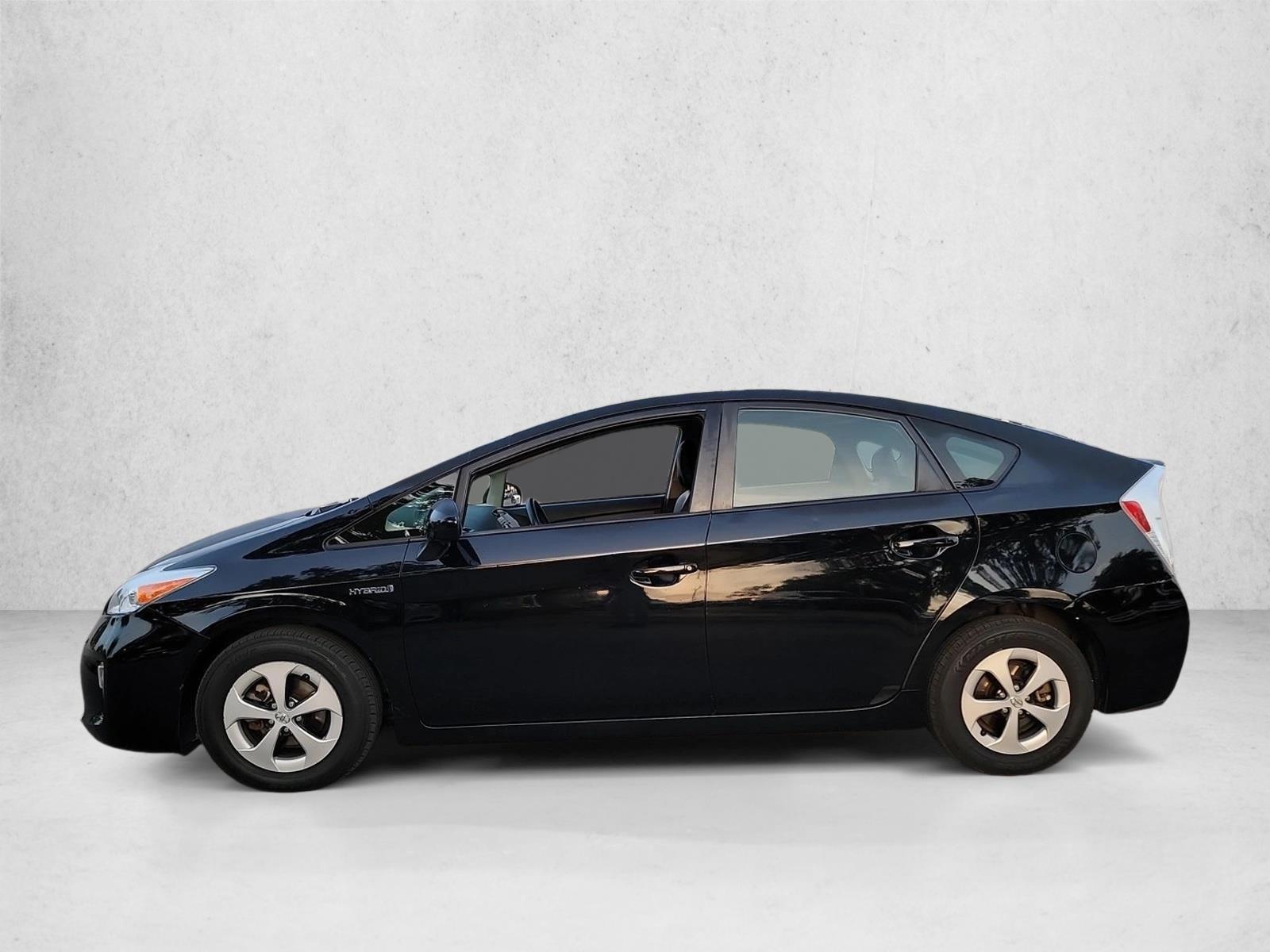 Thumbnail: 2014 Toyota Prius - 2