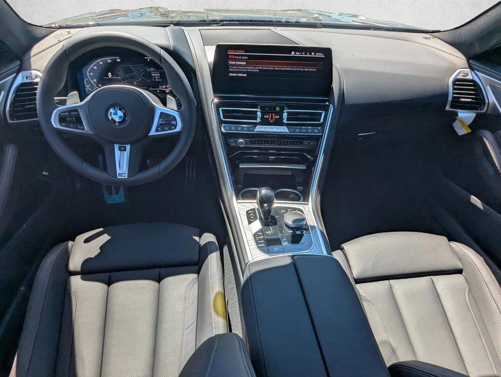 Thumbnail: 2026 BMW 8 Series - 3