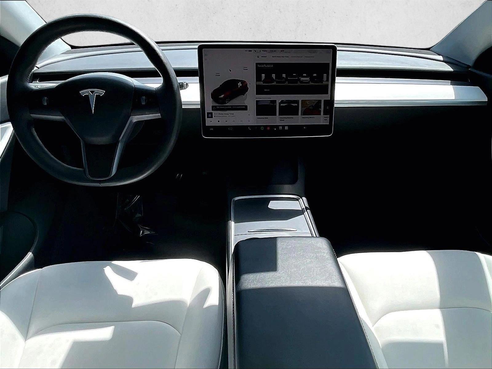 Thumbnail: 2022 Tesla Model Y - 3