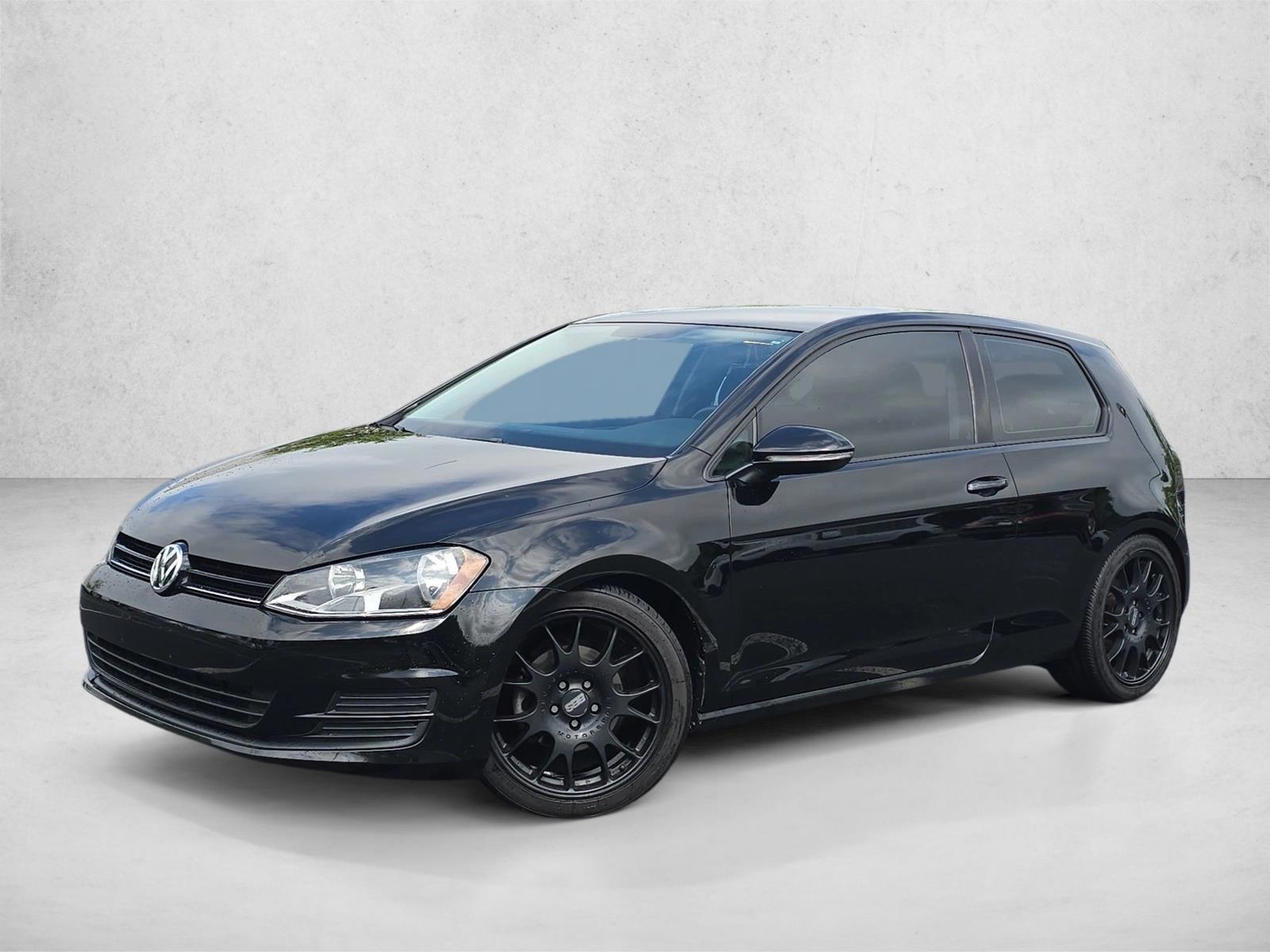 Thumbnail: 2015 Volkswagen Golf - 1