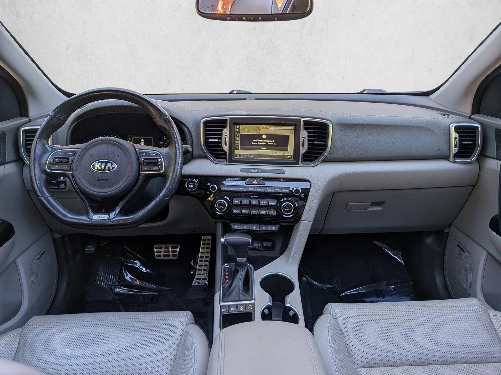 Thumbnail: 2017 Kia Sportage - 3