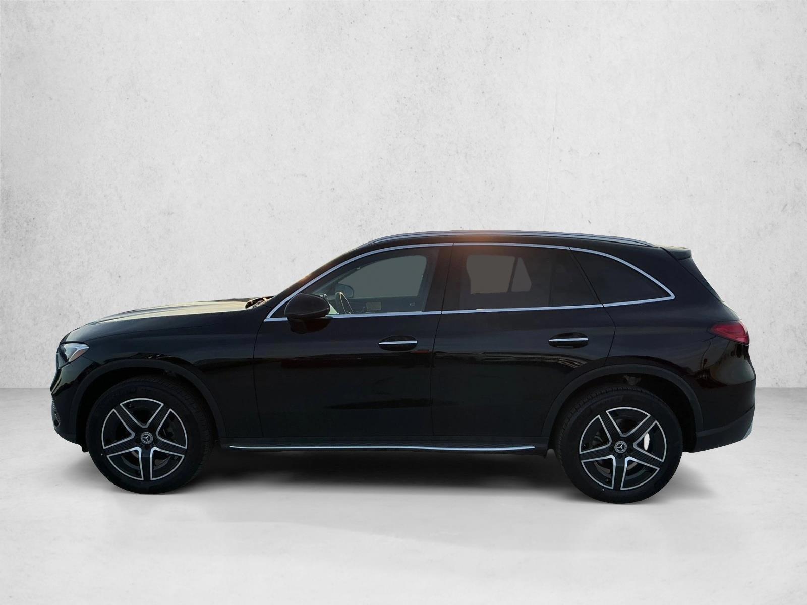 Thumbnail: 2026 Mercedes-Benz GLC - 2