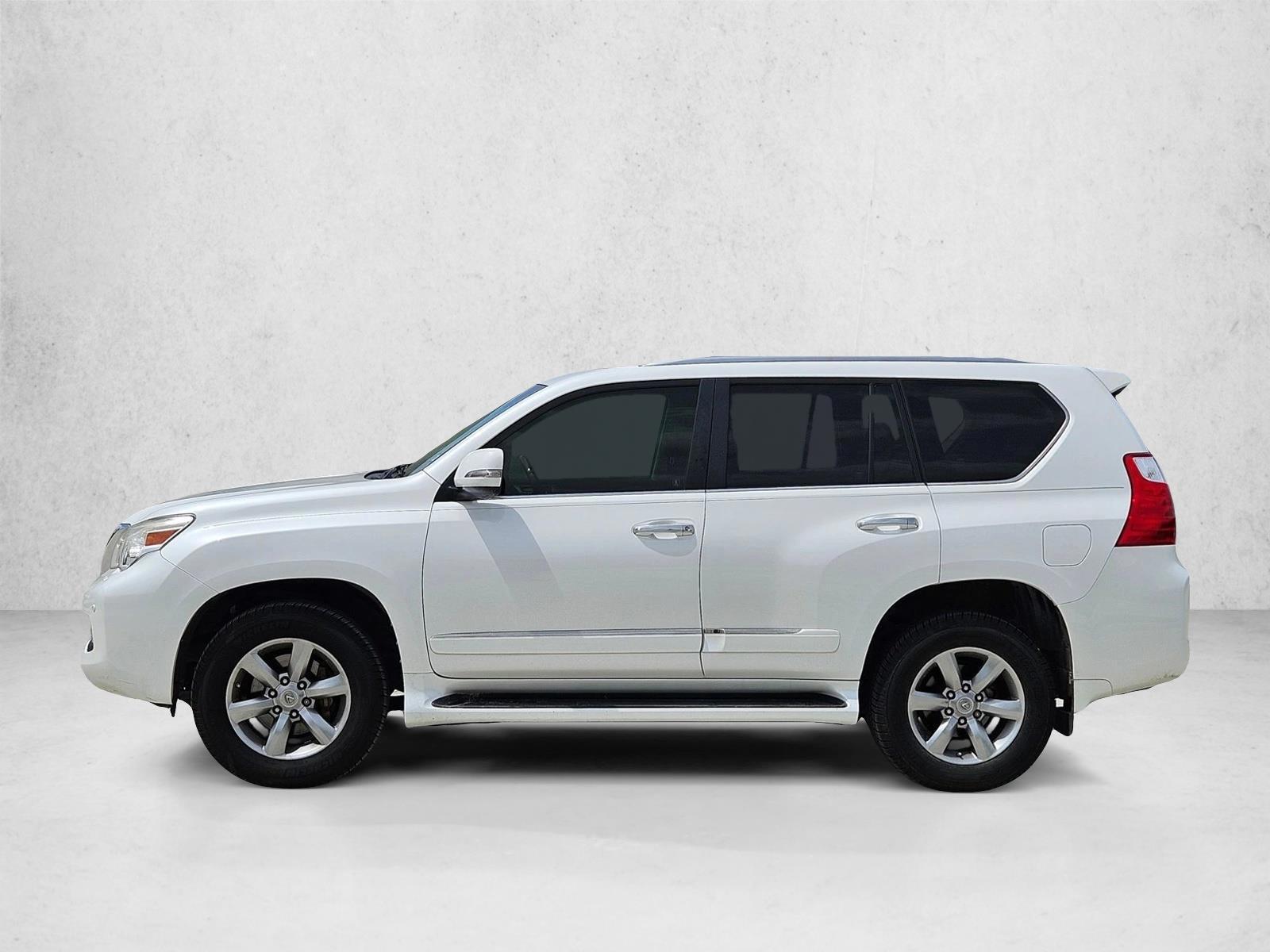 Thumbnail: 2013 Lexus GX - 2