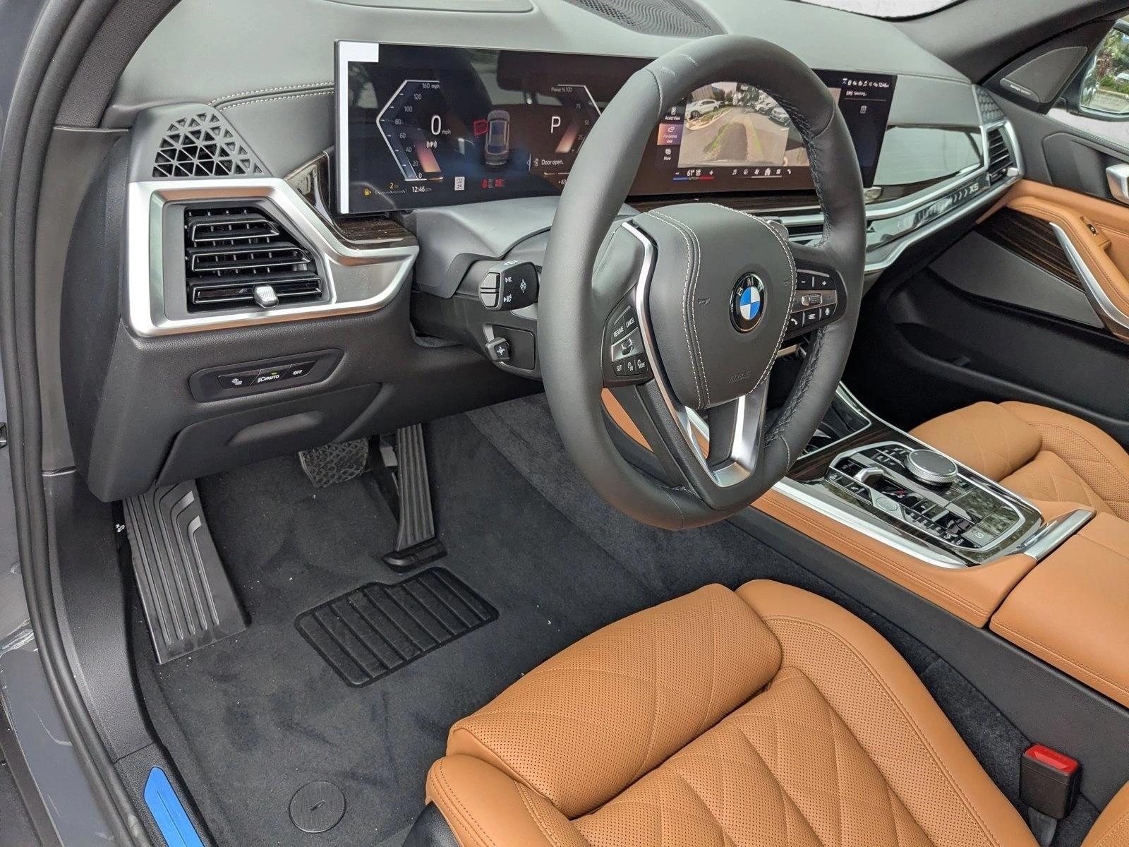 Thumbnail: 2026 BMW X5 - 3