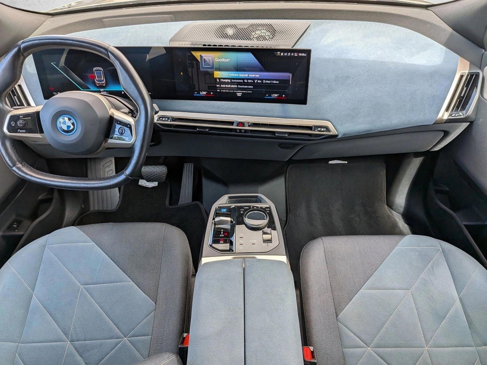 Thumbnail: 2023 BMW iX - 4