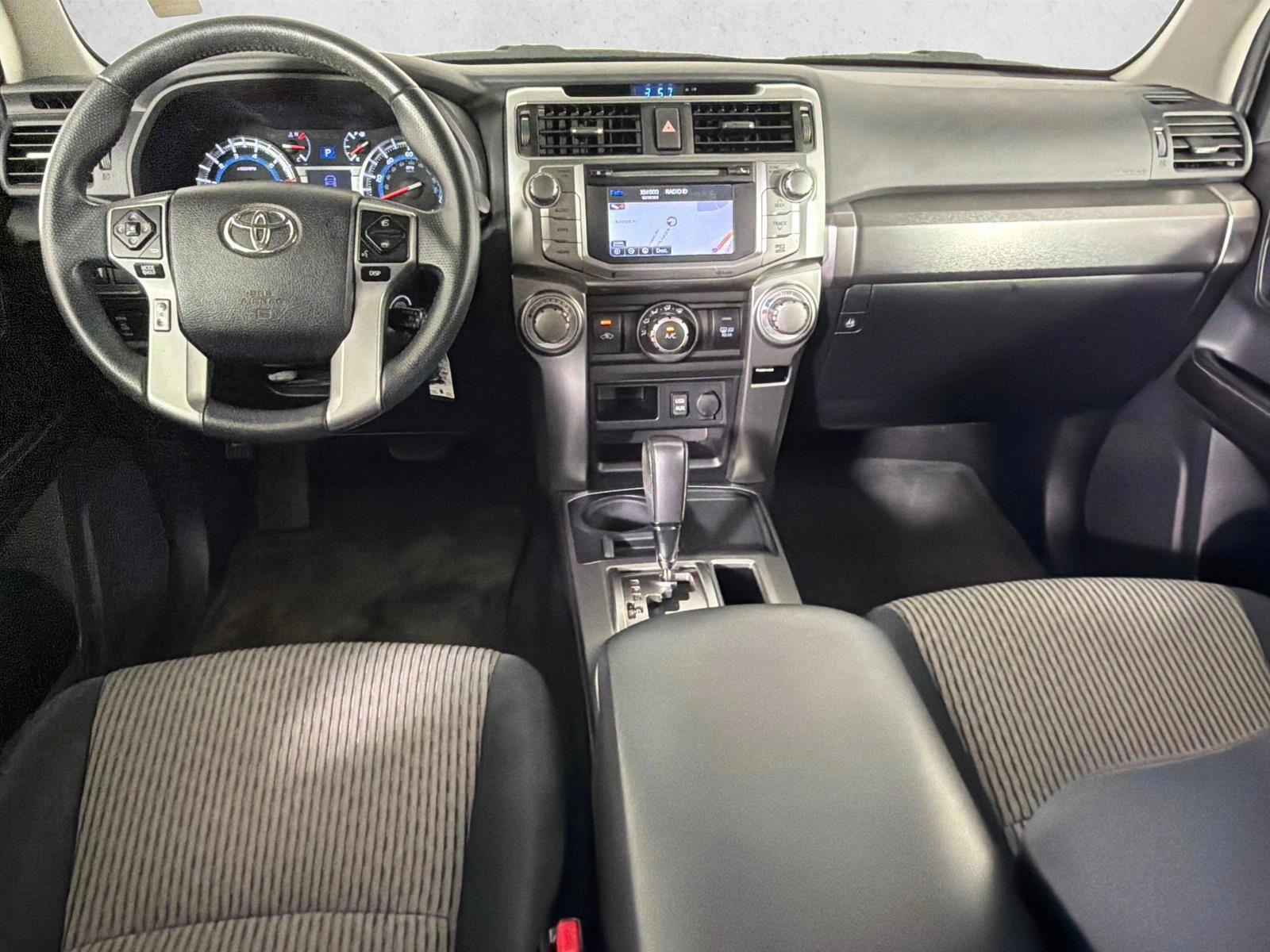 Thumbnail: 2016 Toyota 4Runner - 3