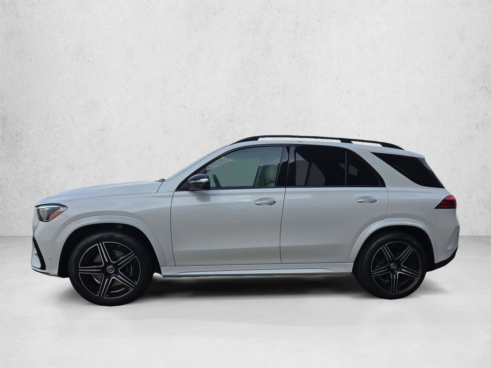 Thumbnail: 2026 Mercedes-Benz GLE - 2