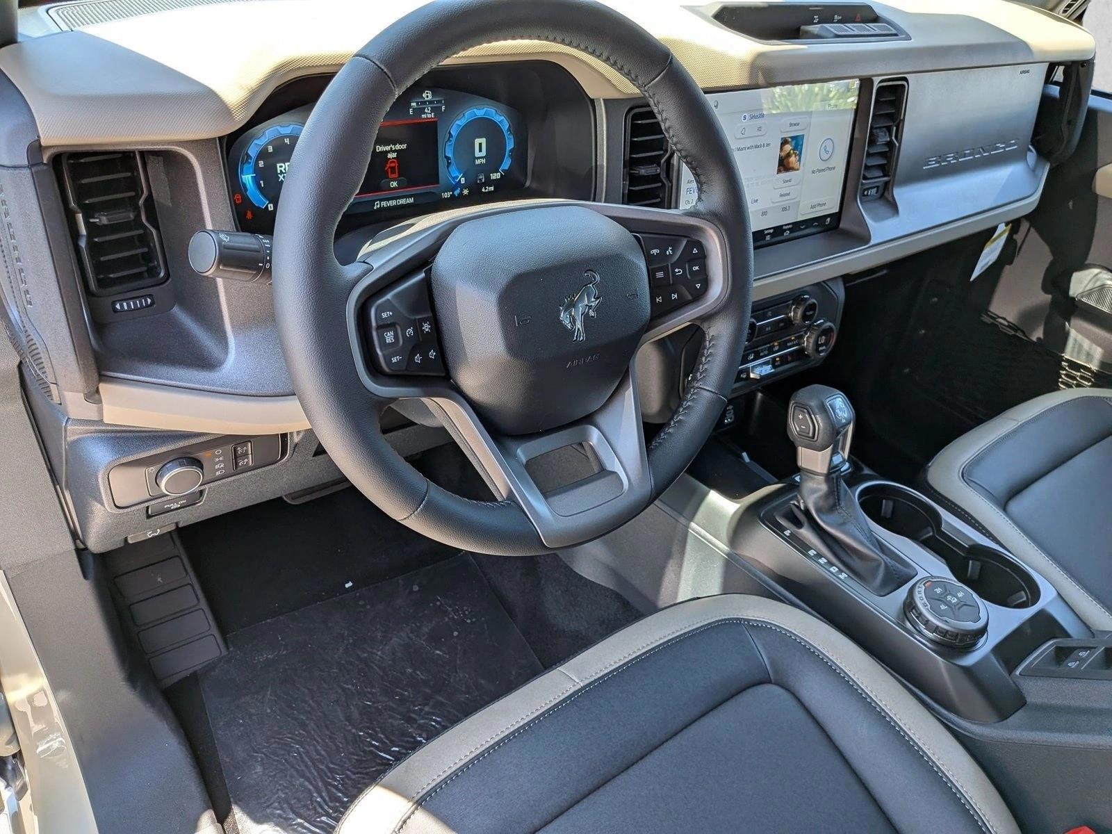 Thumbnail: 2026 Ford Bronco - 3