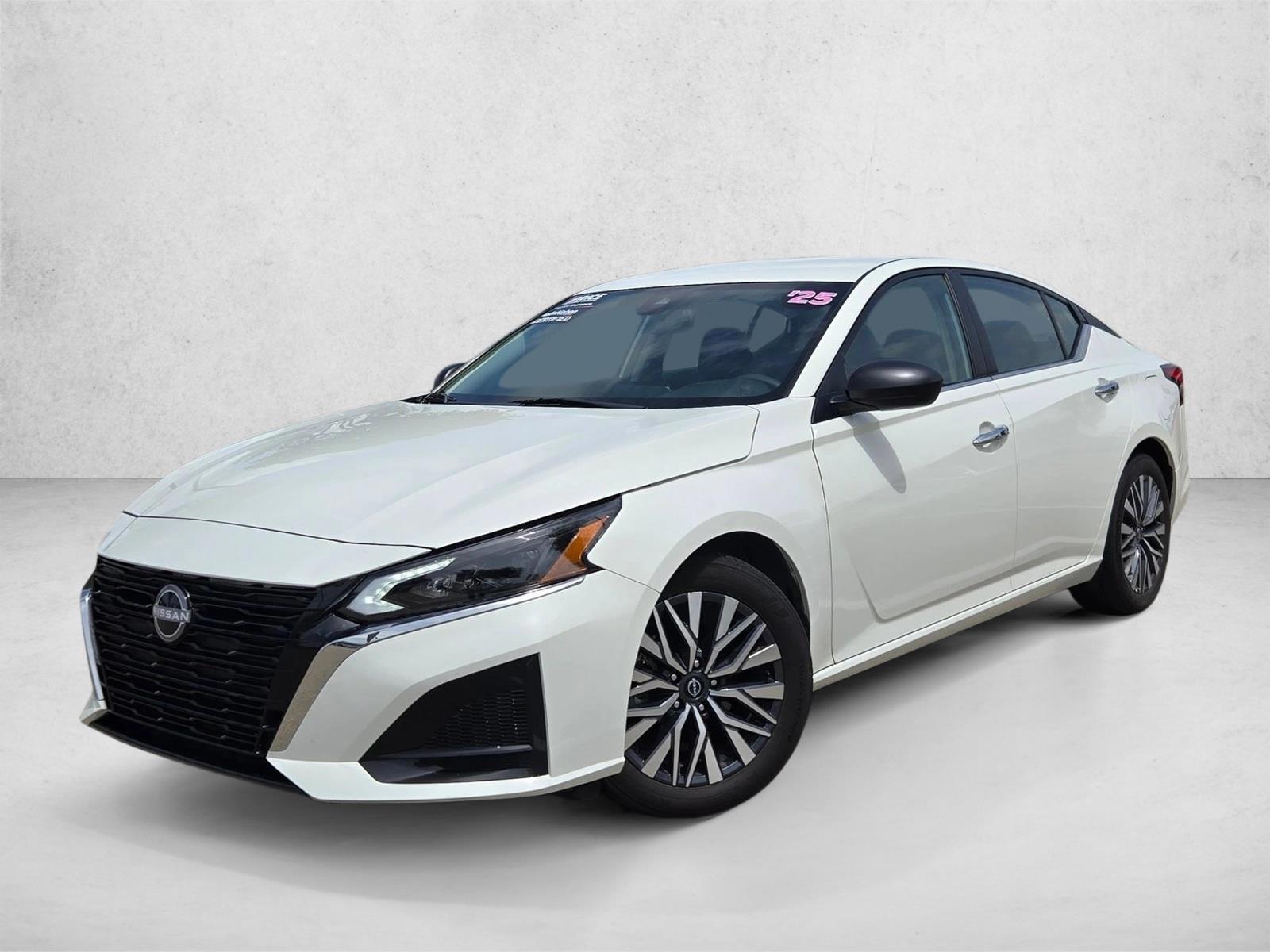 Thumbnail: 2025 Nissan Altima - 1