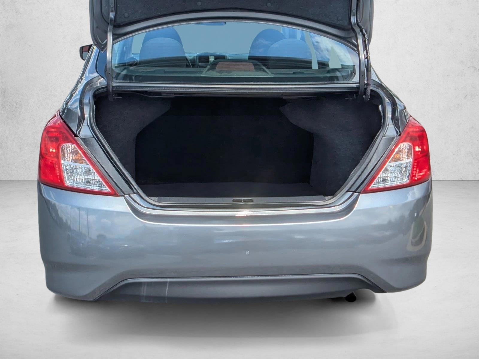 2016 Nissan Versa