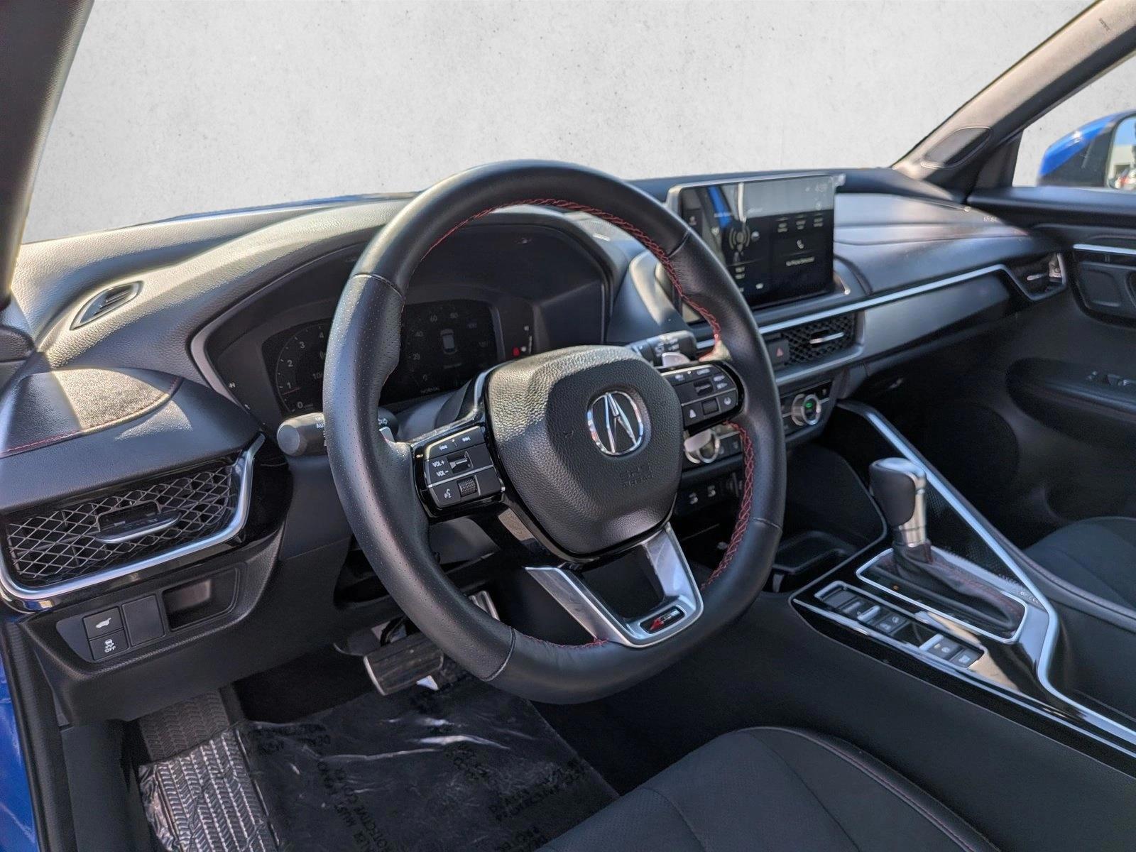 Thumbnail: 2025 Acura ADX - 3