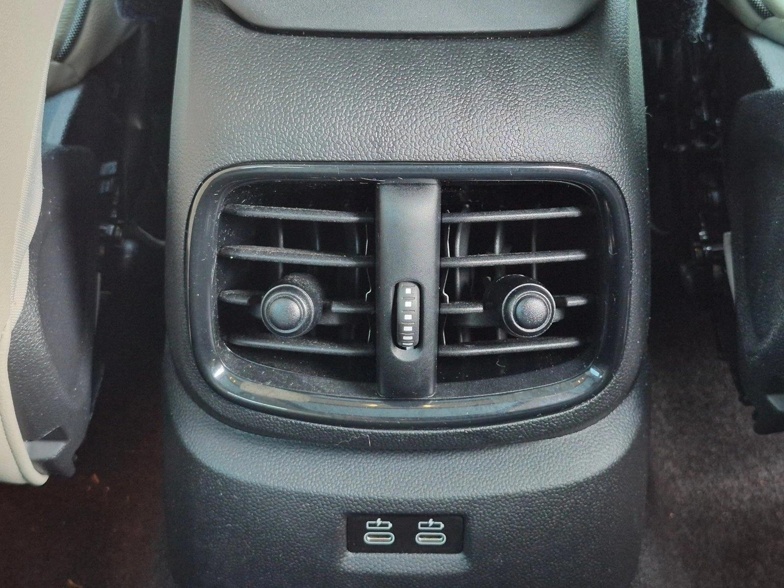 2024 MINI Countryman S - Photo 17