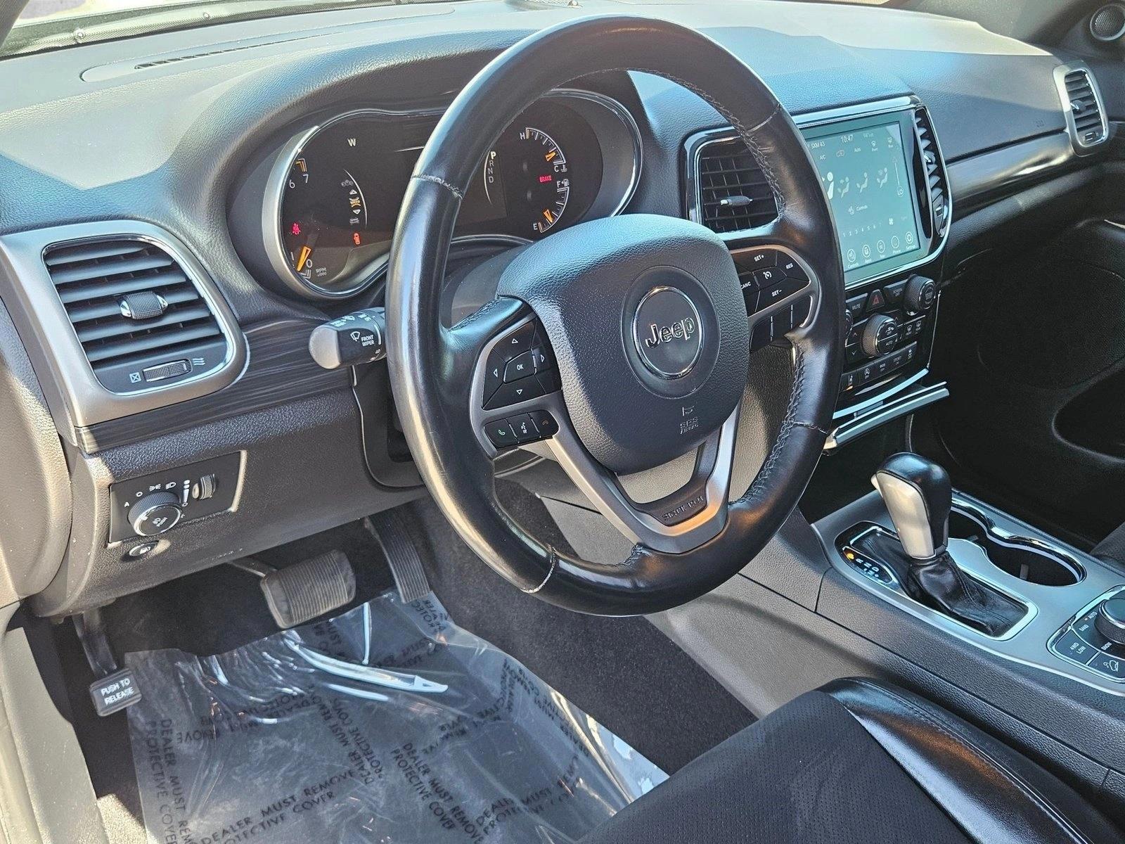 Thumbnail: 2020 Jeep Grand Cherokee - 3