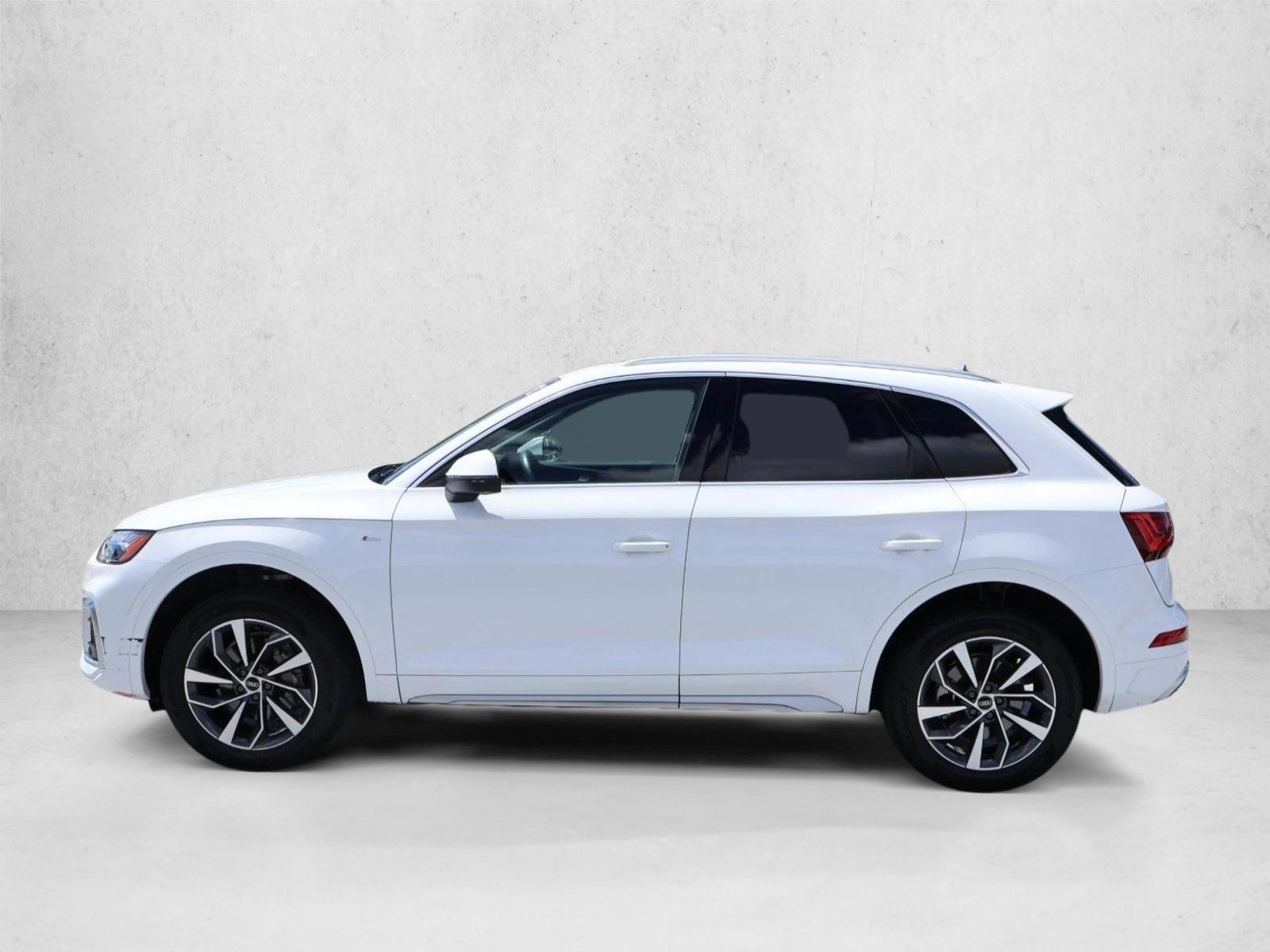 Thumbnail: 2022 Audi Q5 - 2