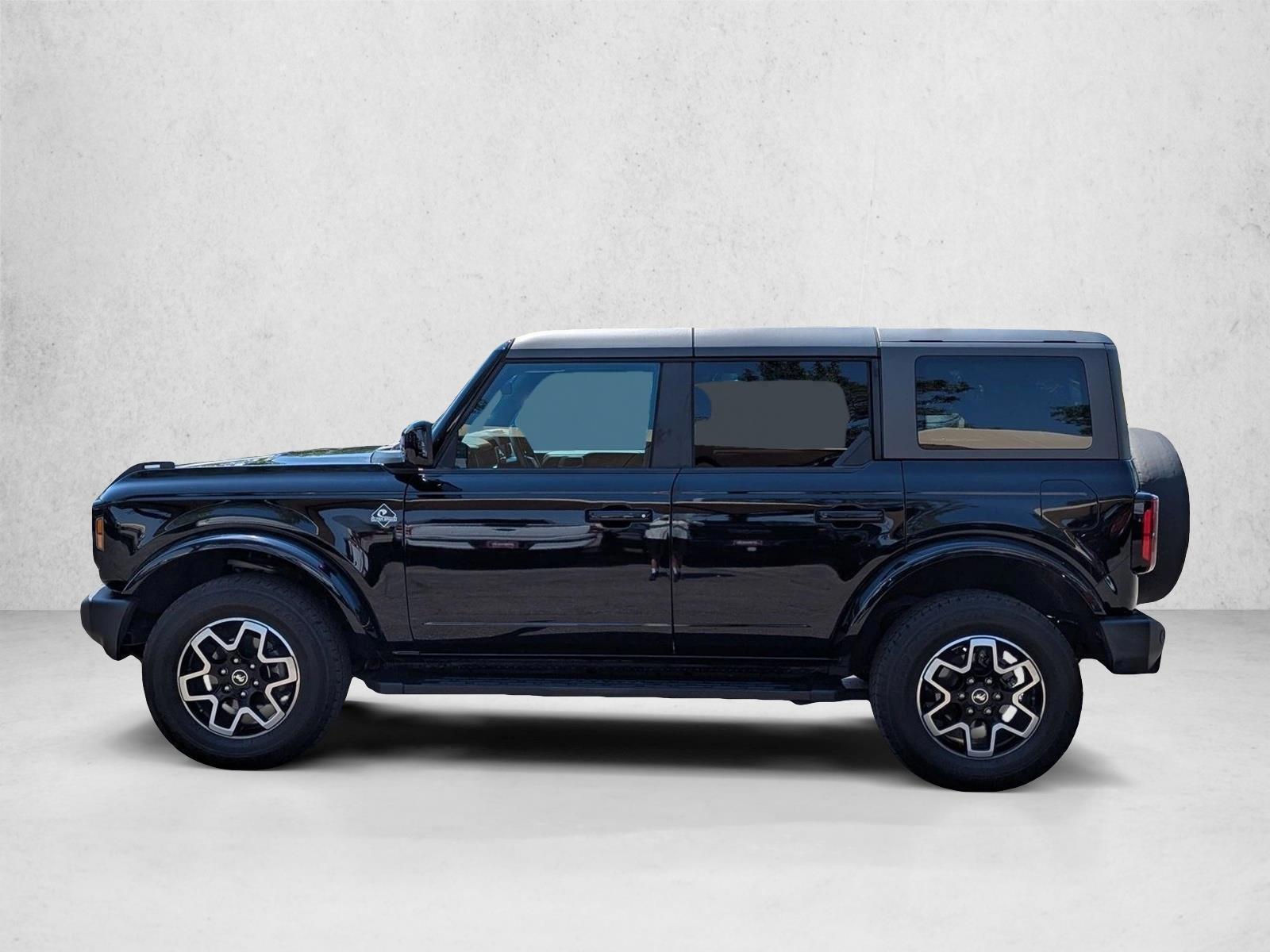 Thumbnail: 2024 Ford Bronco - 2