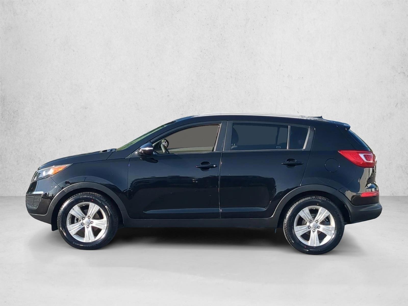 Thumbnail: 2011 Kia Sportage - 2