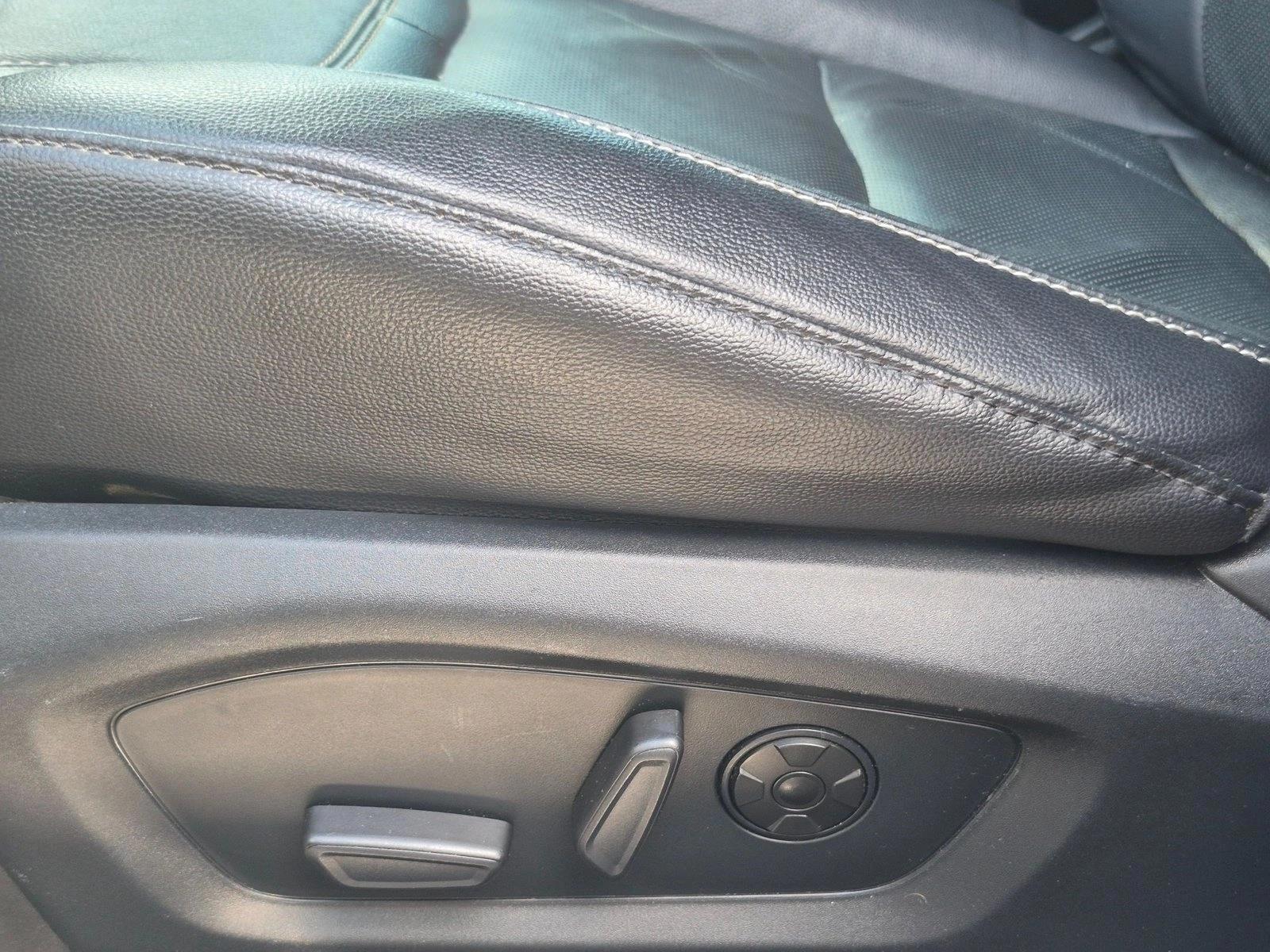 Thumbnail: 2022 Ford Explorer - 2