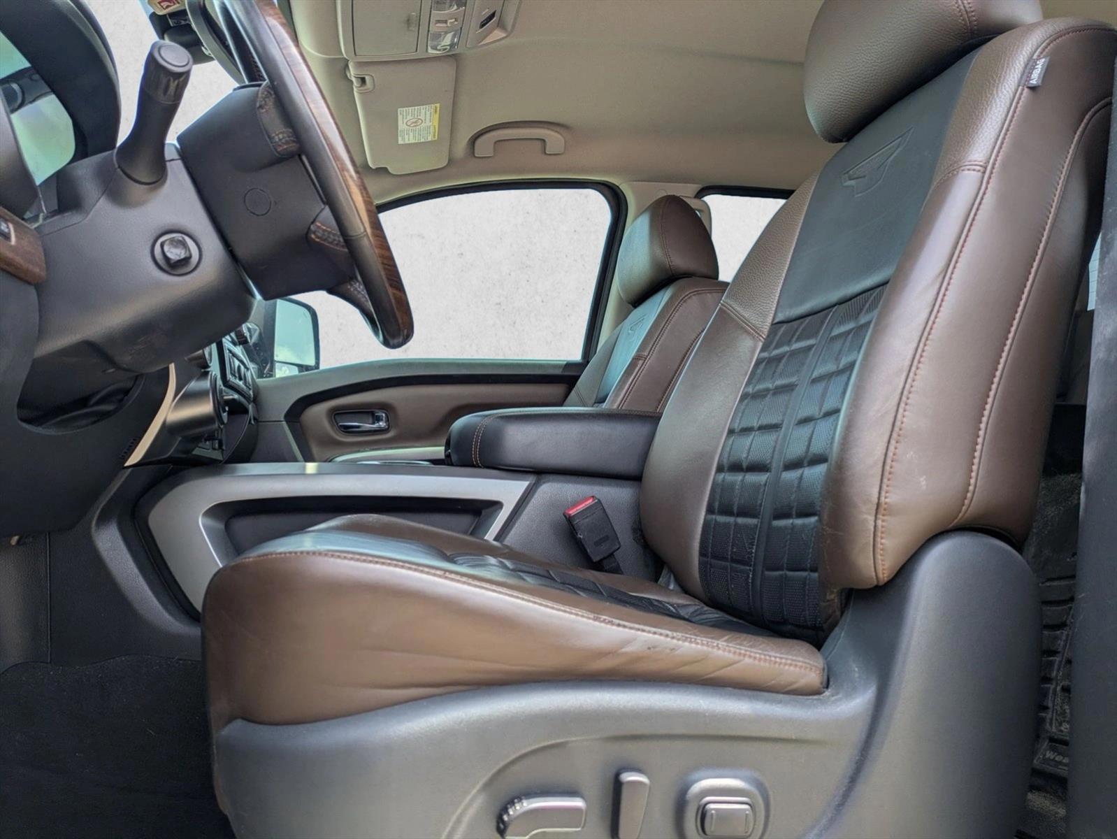 Thumbnail: 2017 Nissan Titan - 3