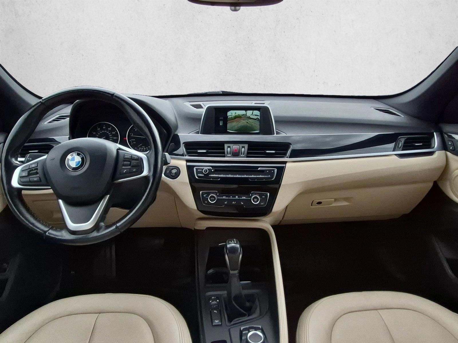 Thumbnail: 2018 BMW X1 - 4