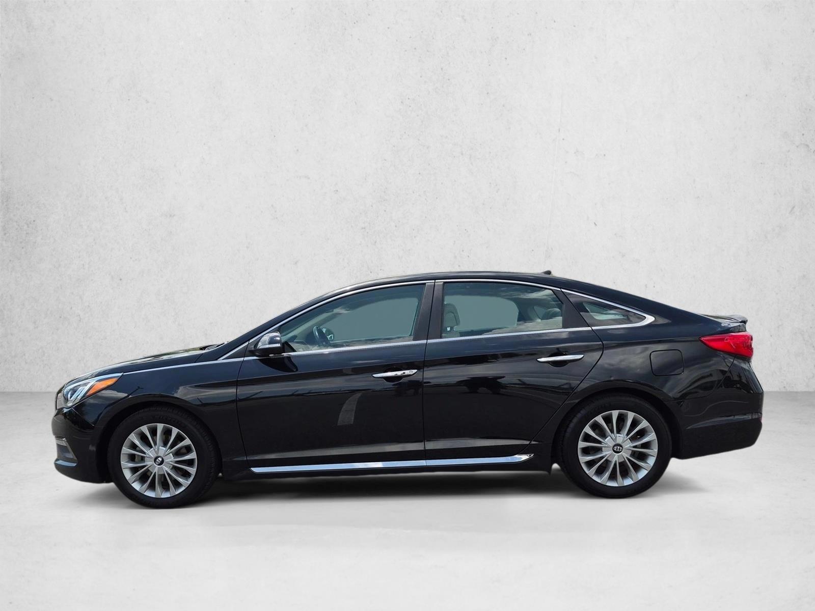 Thumbnail: 2015 Hyundai Sonata - 2
