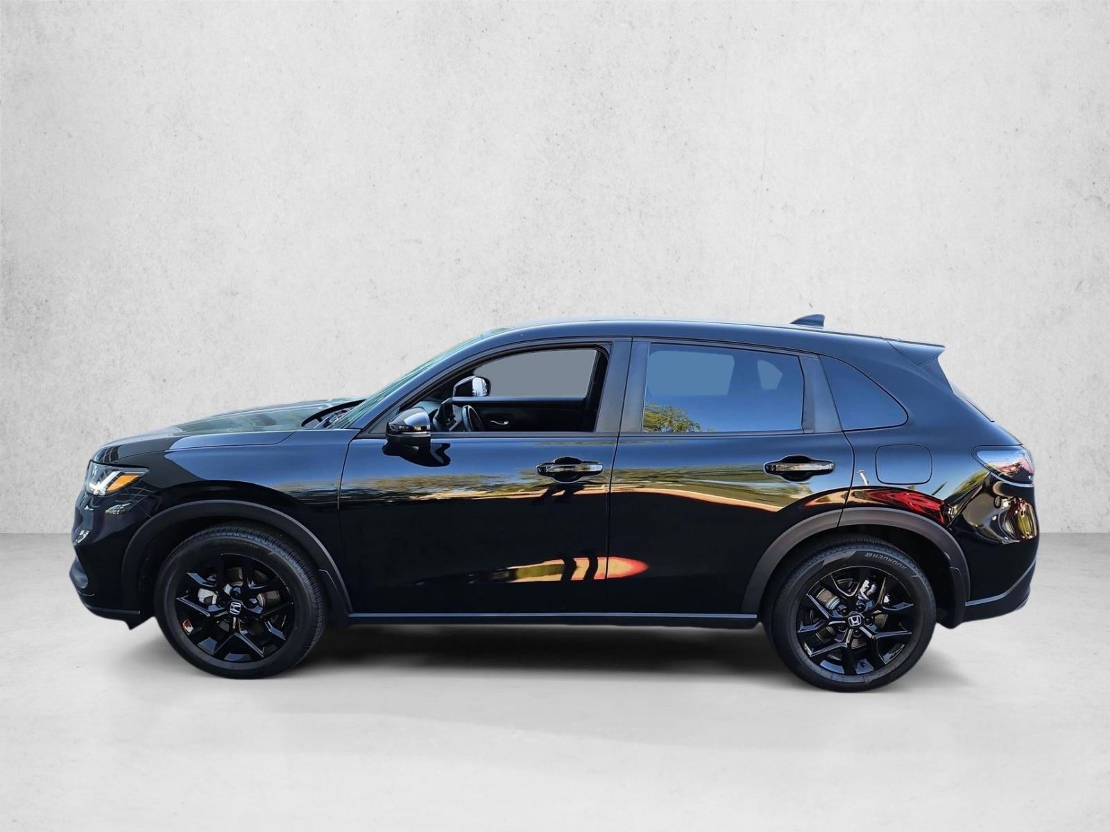 Thumbnail: 2024 Honda HR-V - 2