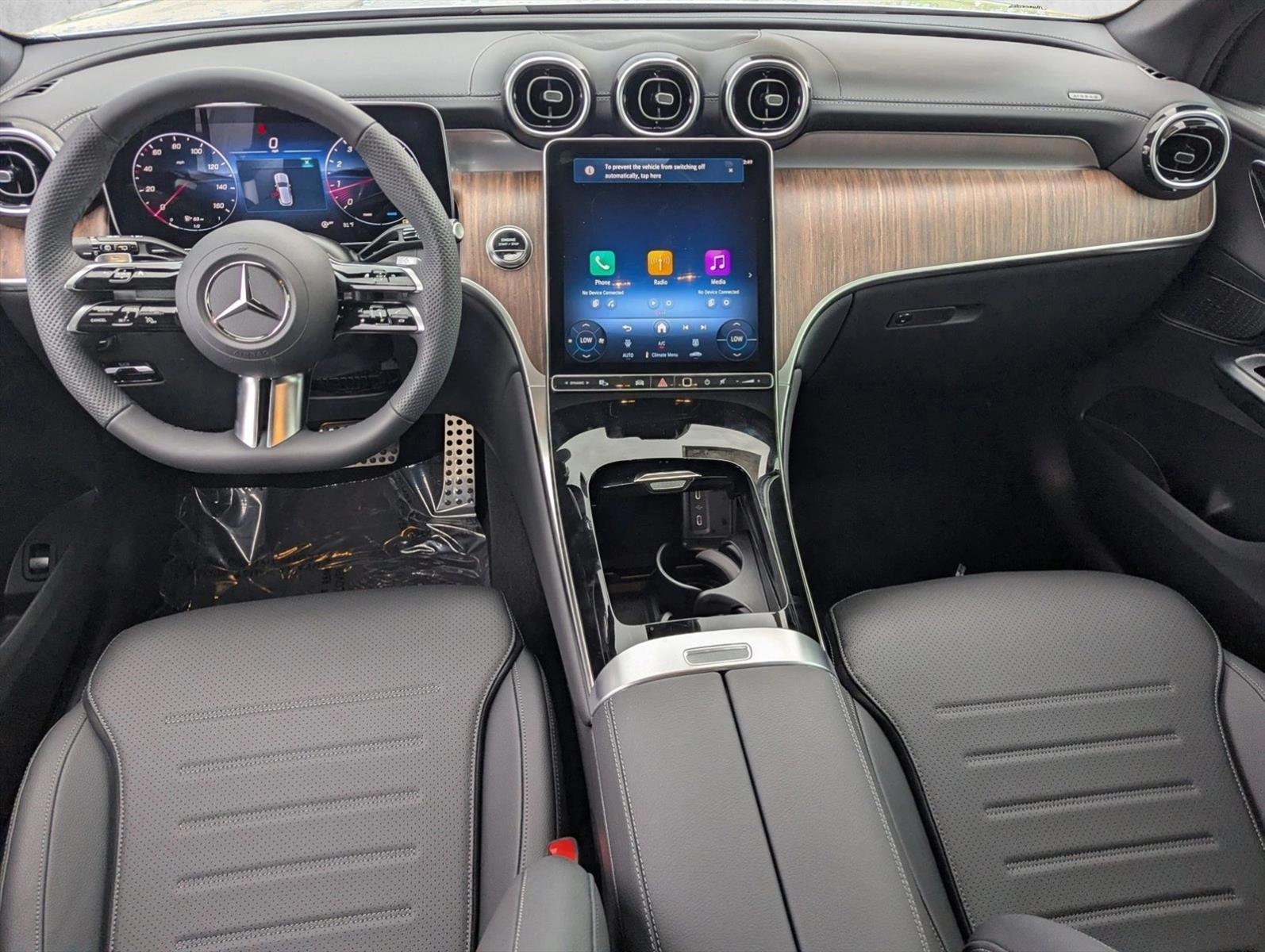Thumbnail: 2026 Mercedes-Benz GLC - 3