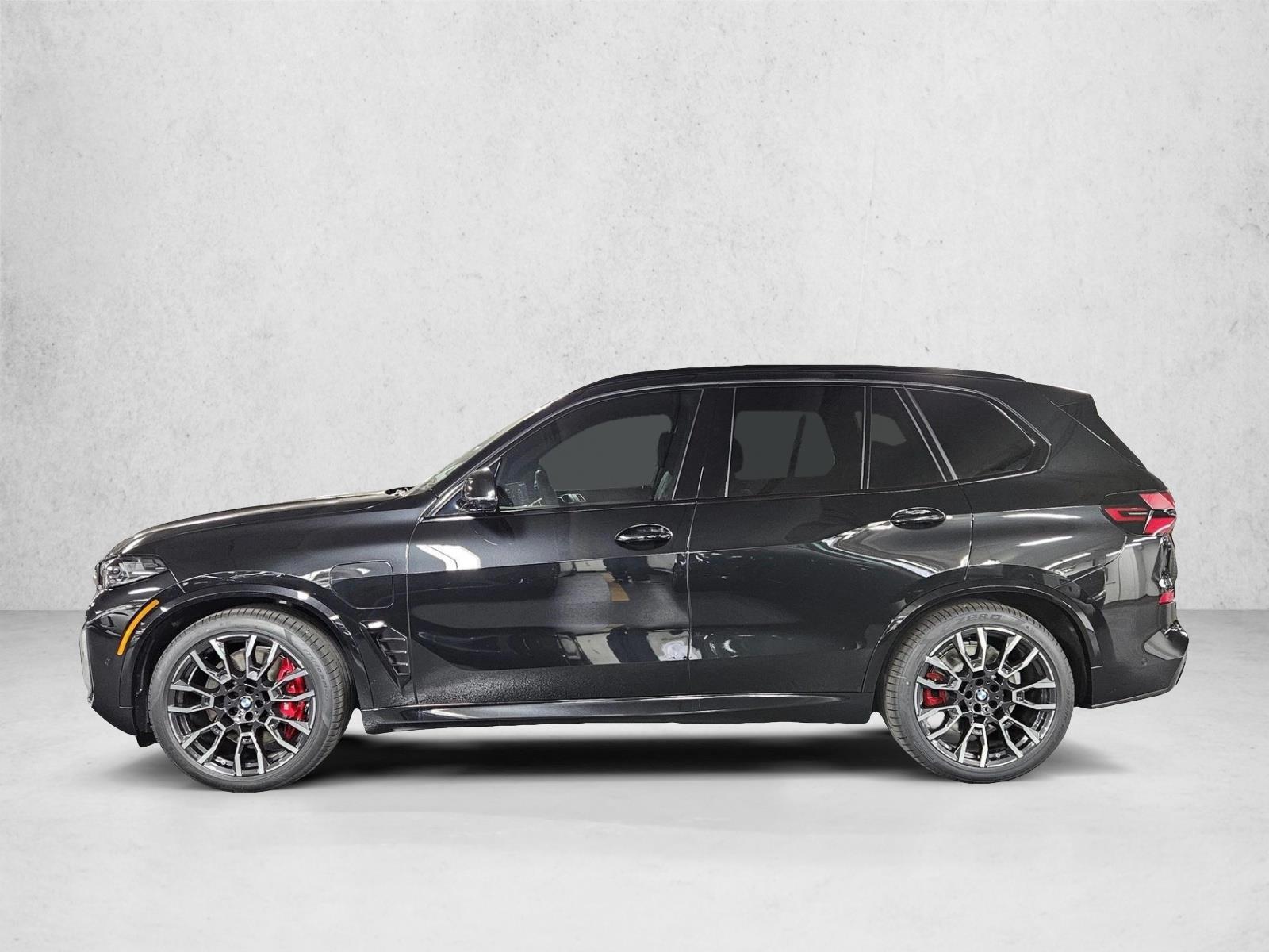 Thumbnail: 2026 BMW X5 - 2