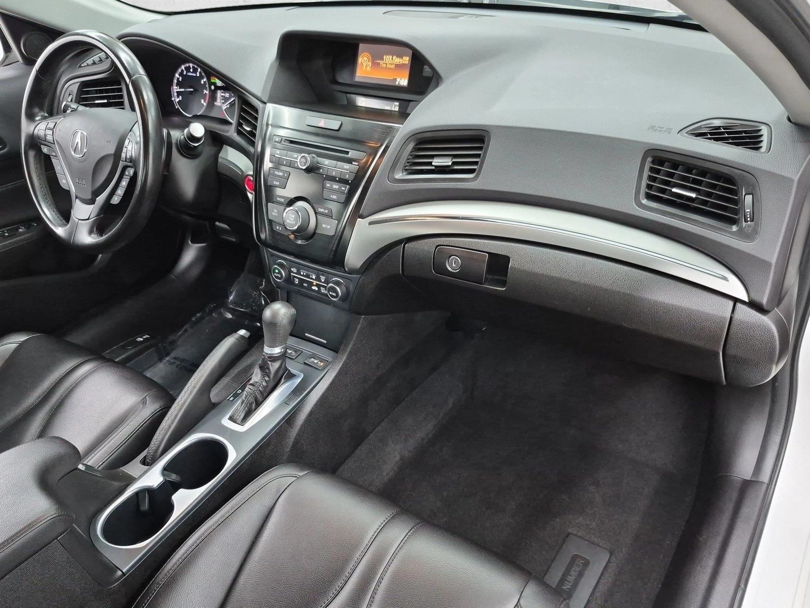 Thumbnail: 2020 Acura ILX - 5