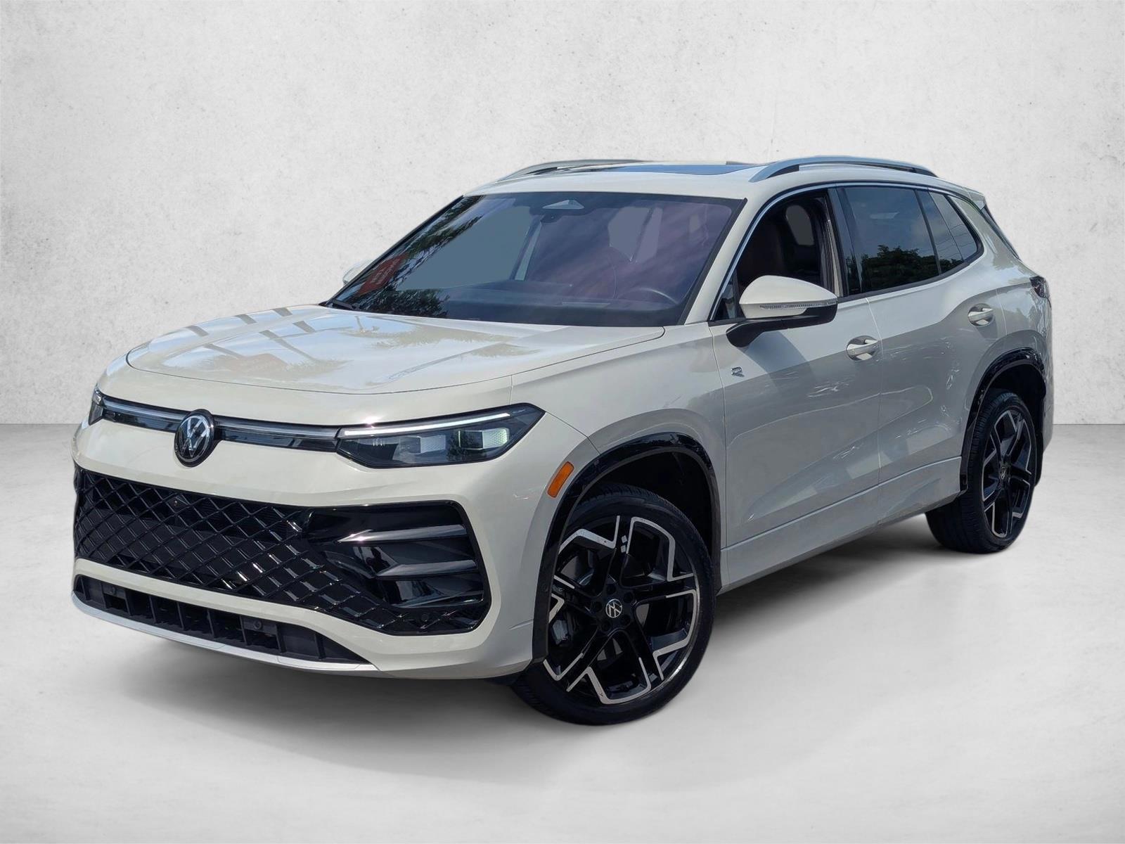 Thumbnail: 2025 Volkswagen Tiguan - 1