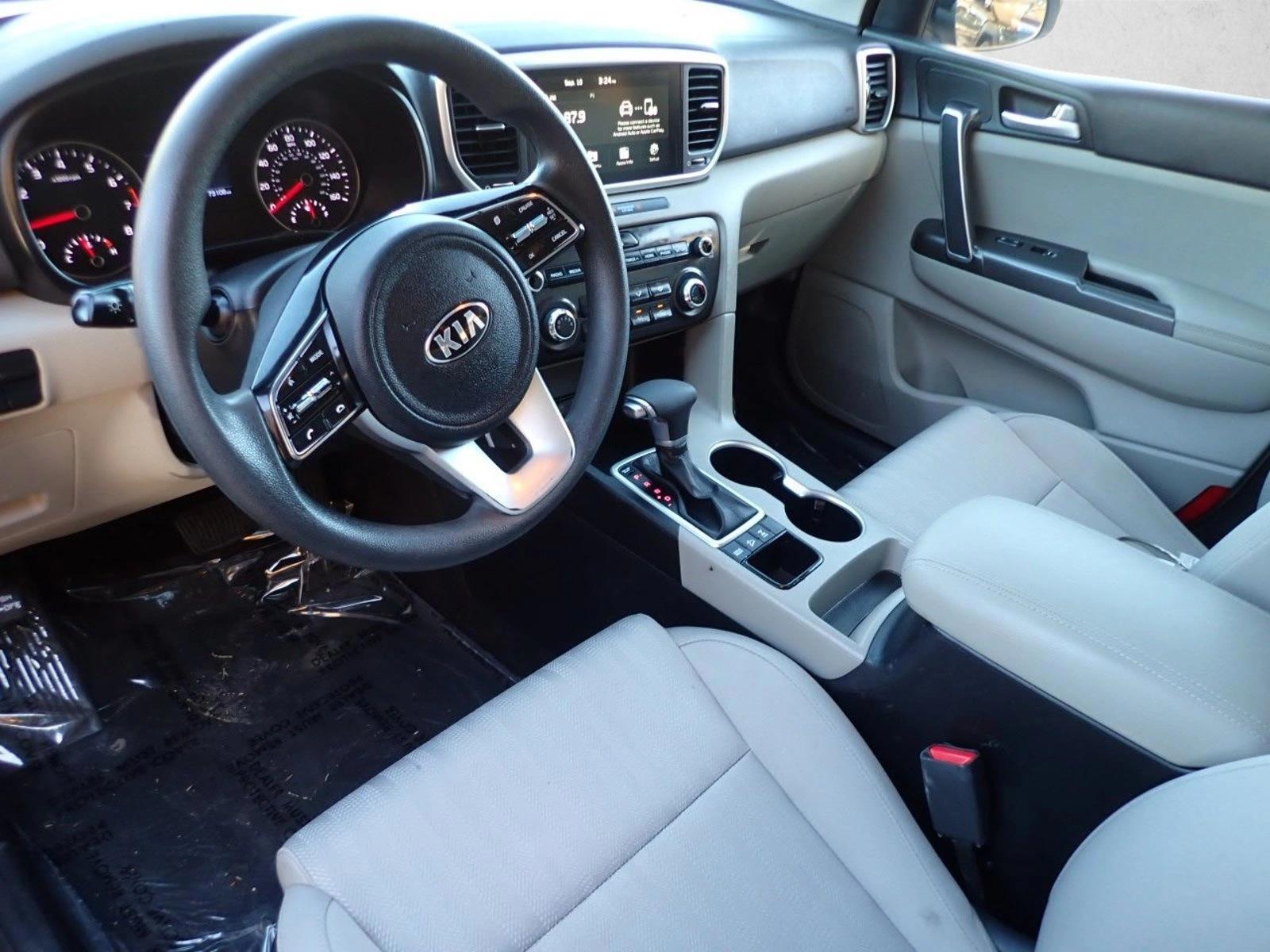 Thumbnail: 2022 Kia Sportage - 3