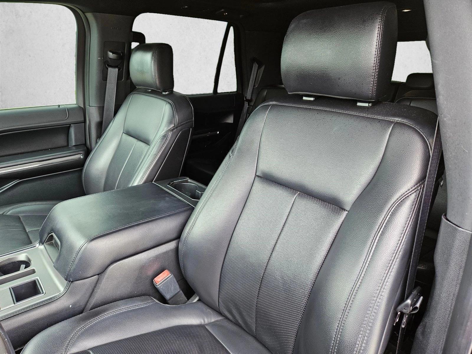 Thumbnail: 2020 Ford Expedition - 3