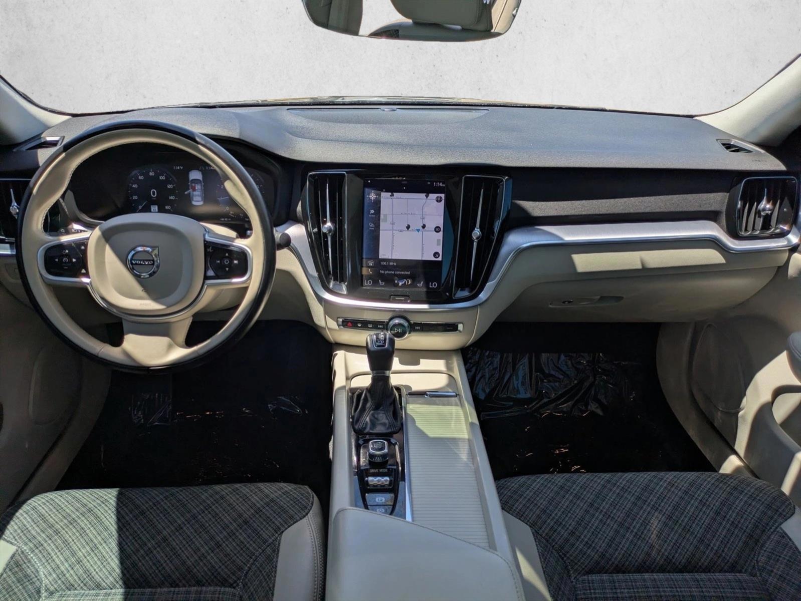 Thumbnail: 2021 Volvo S60 - 3