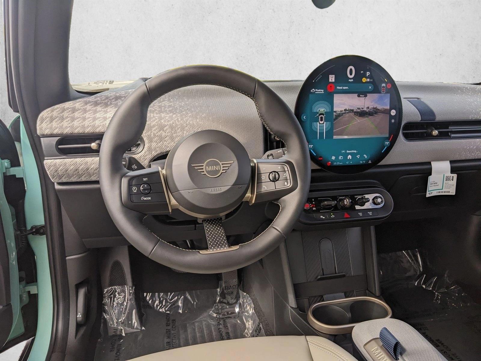 Thumbnail: 2027 MINI Cooper Hardtop - 3