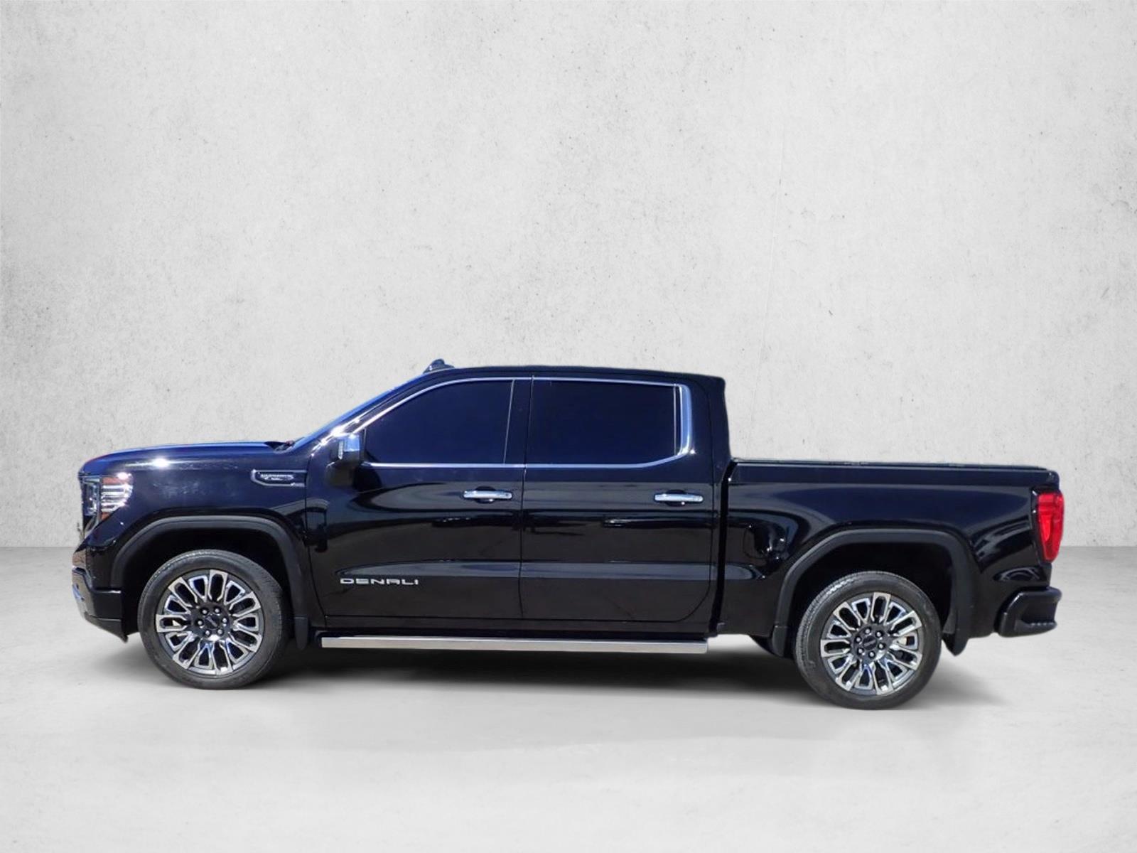 Thumbnail: 2023 GMC Sierra 1500 - 2