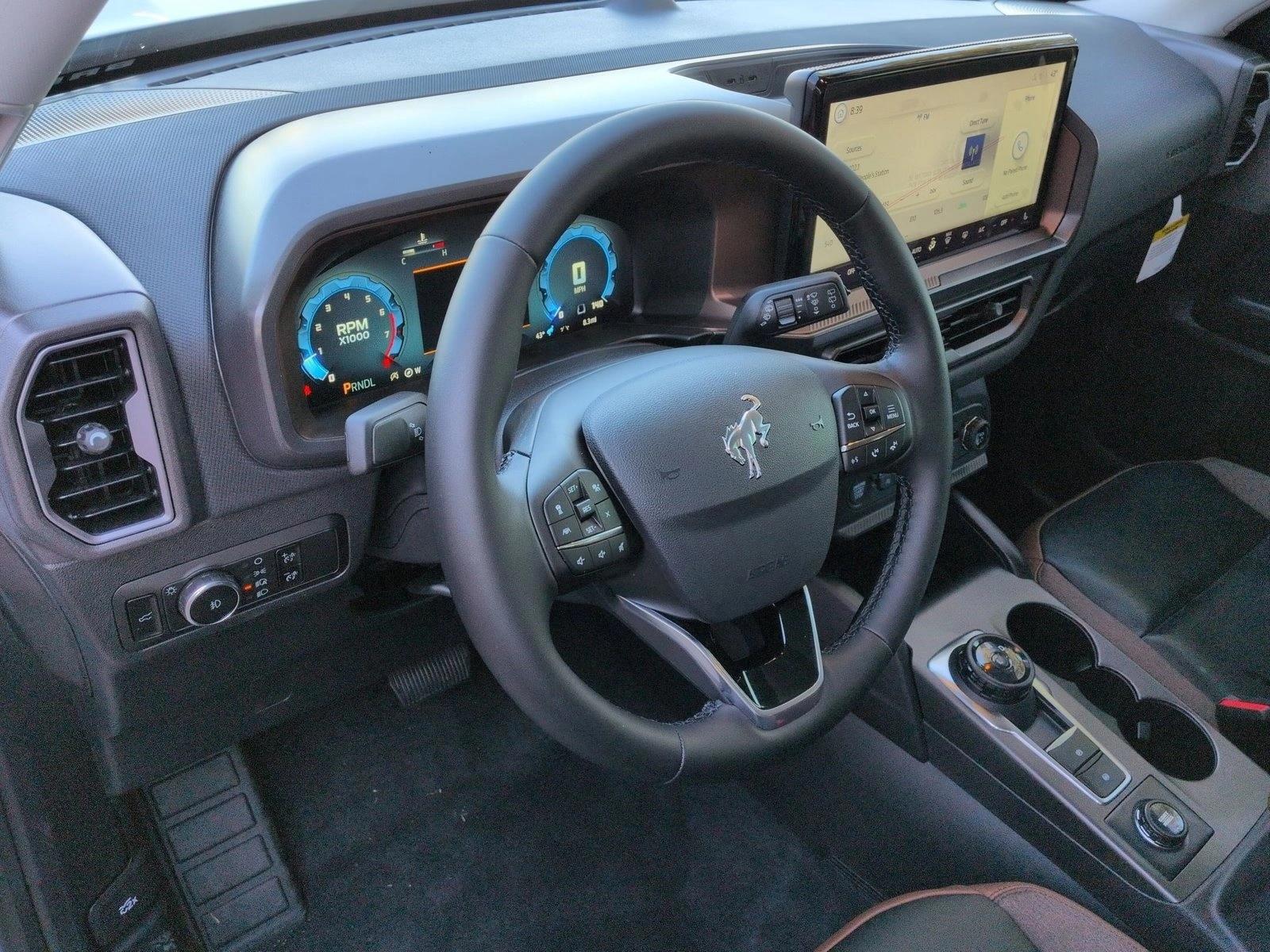 Thumbnail: 2025 Ford Bronco Sport - 3
