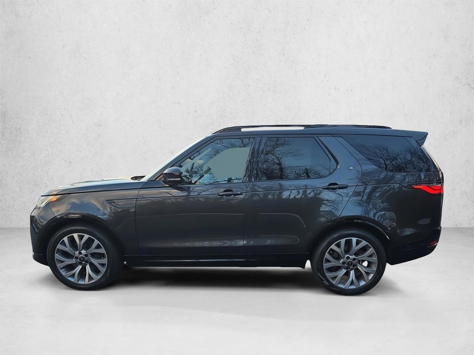 Thumbnail: 2026 Land Rover Discovery - 2