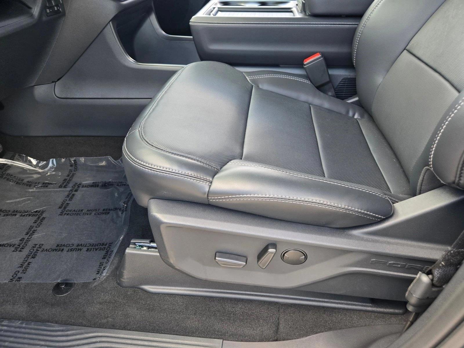 Thumbnail: 2026 Ford Expedition MAX - 5